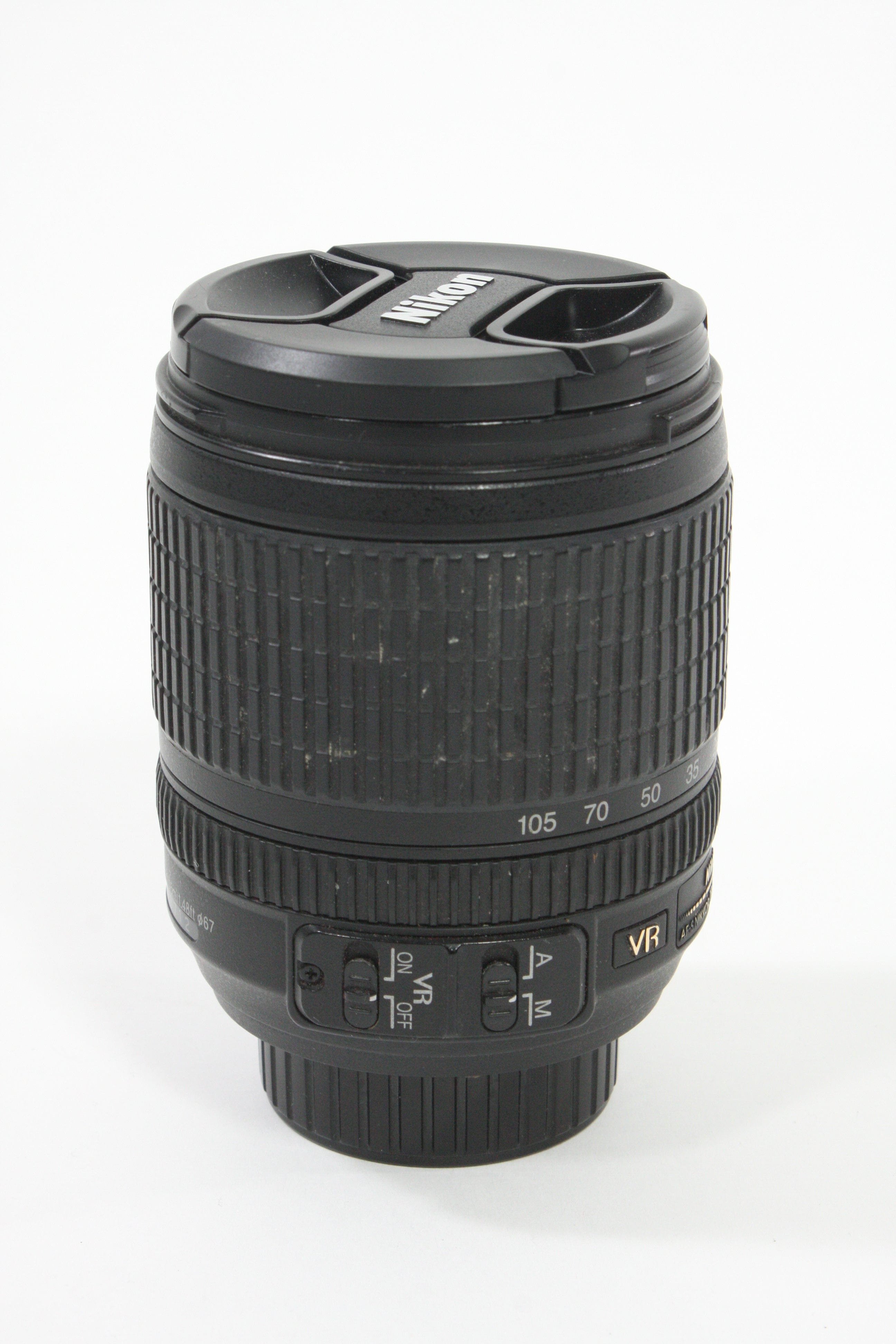 Nikon 18-105mm f/3.5-5.6 G VR AF-S DX Lens for Nikon F Mount