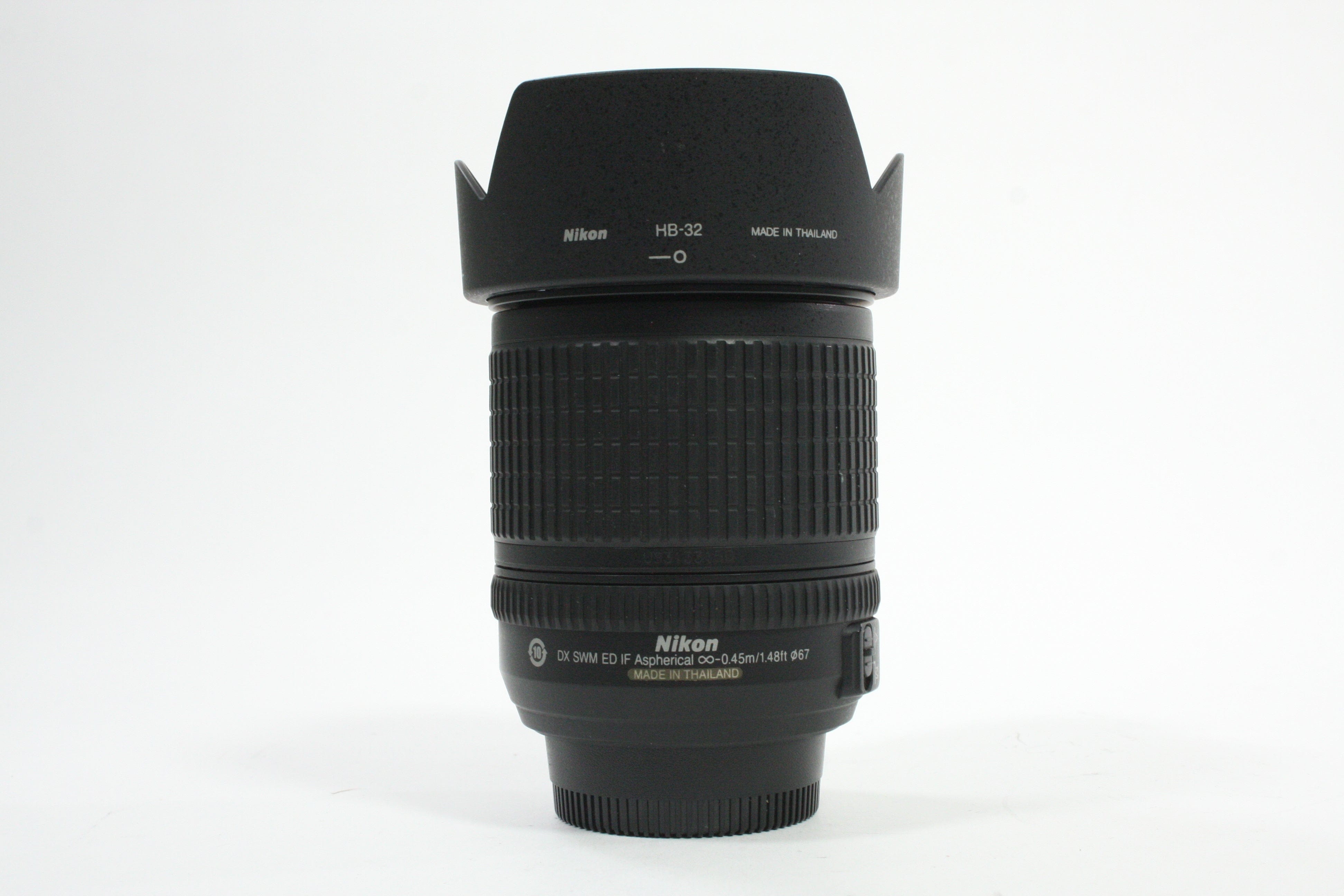 Nikon 18-135mm f/3.5-5.6 G ED DX AF-S Lens for Nikon AF Mount