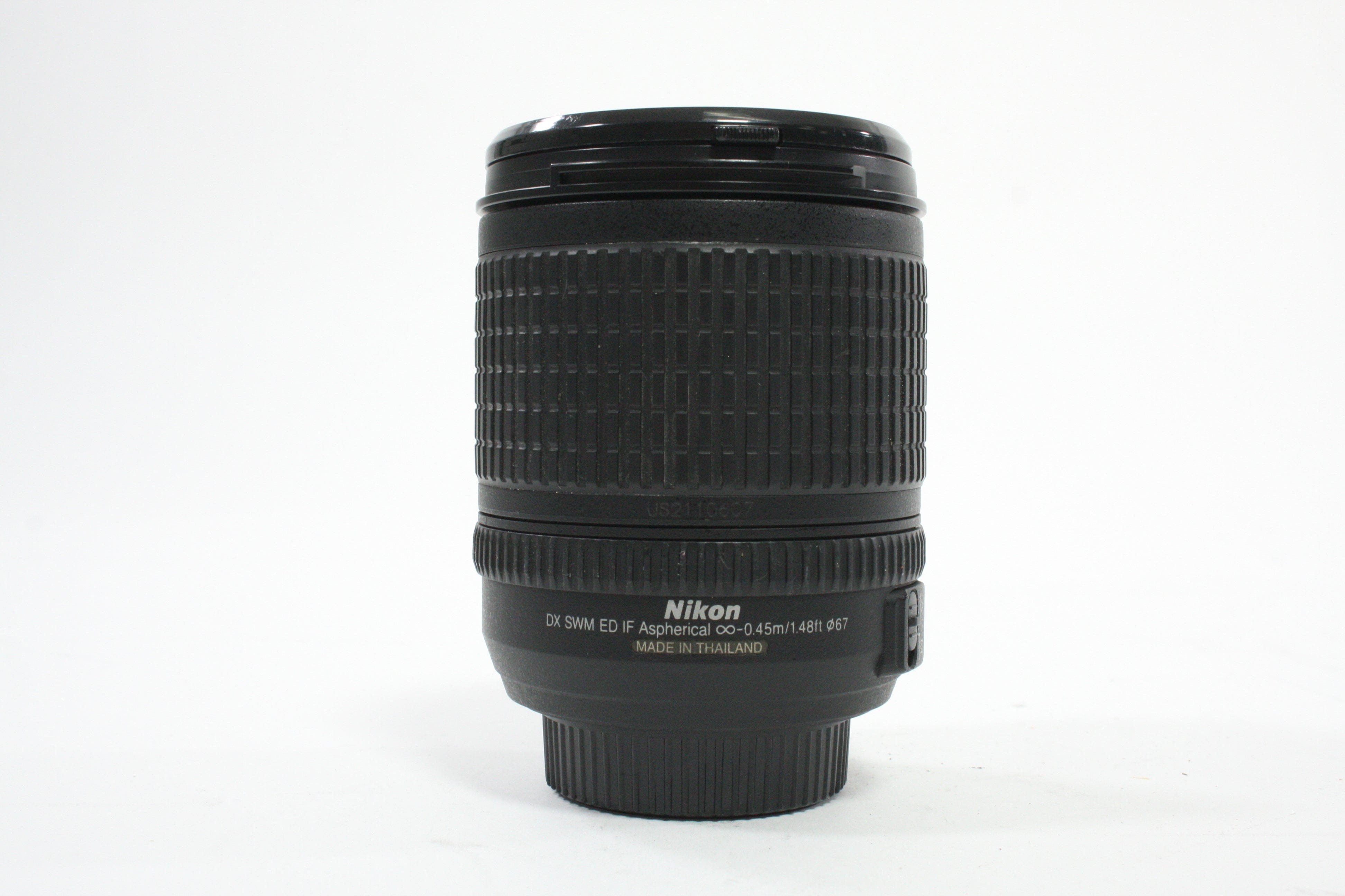 Nikon 18-135mm f/3.5-5.6 G ED Nikkor AF-S Lens for Nikon F Mount