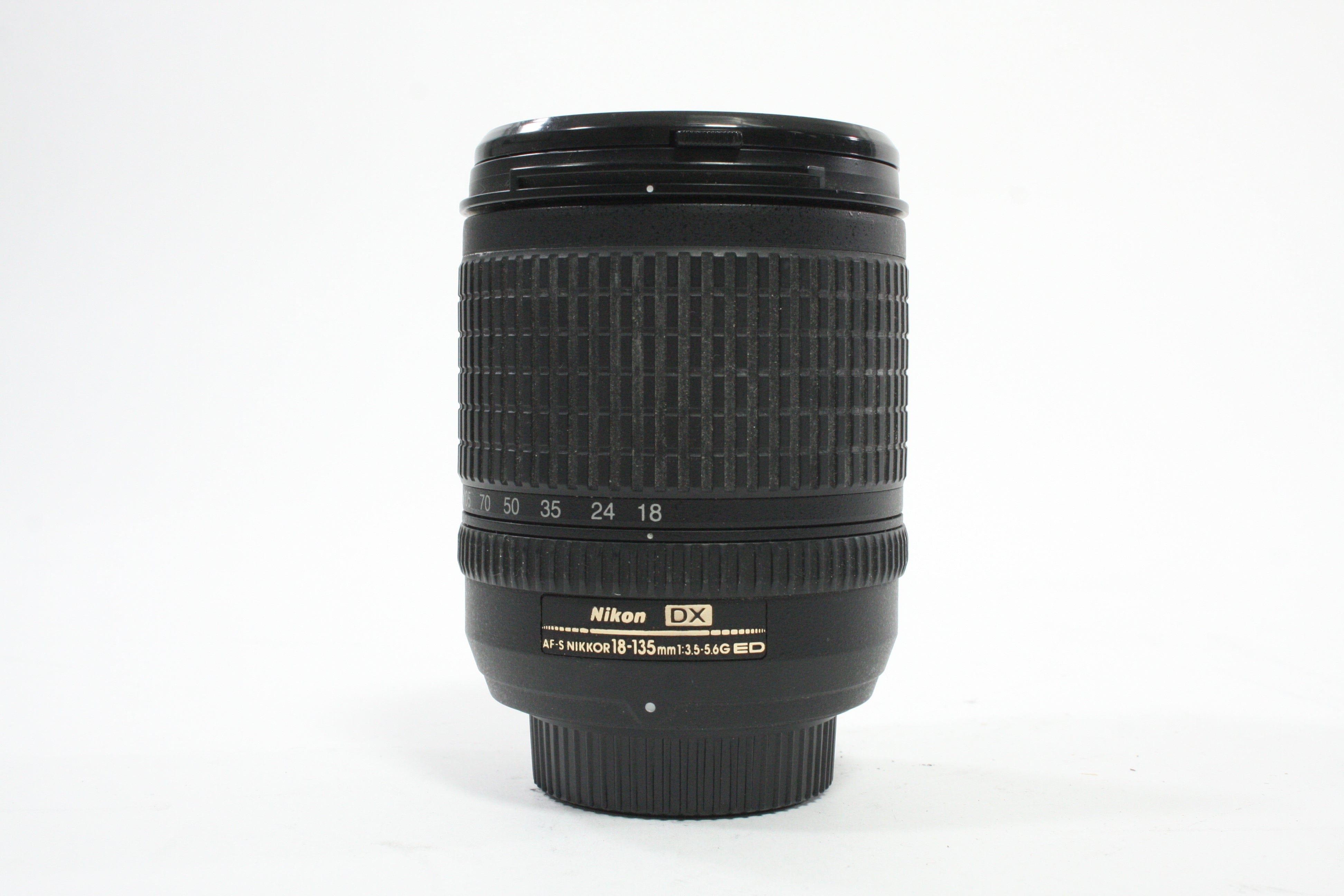 Nikon 18-135mm f/3.5-5.6 G ED Nikkor AF-S Lens for Nikon F Mount