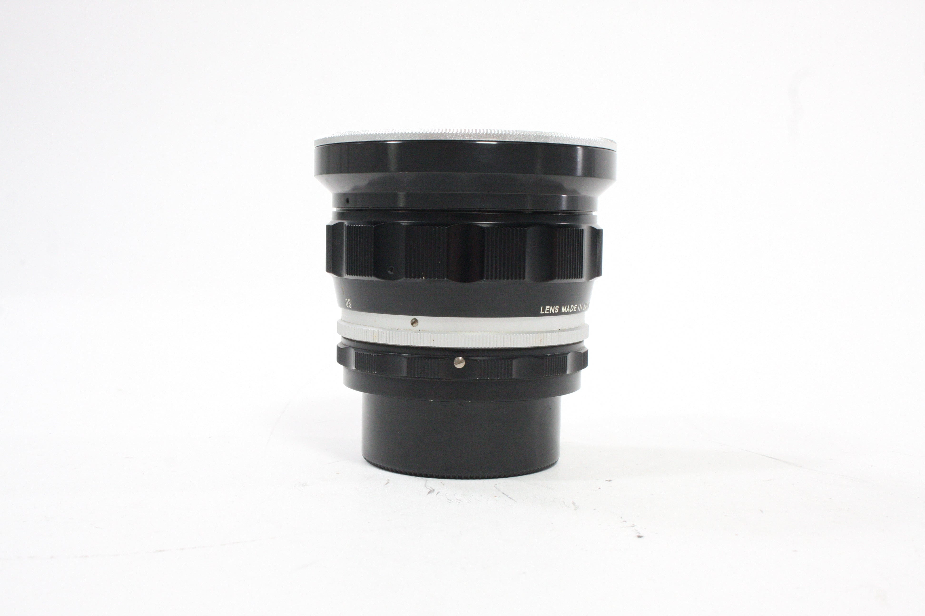 Nikon 20mm f/3.5 Nikkor-UD Non Ai Lens for Nikon F Mount