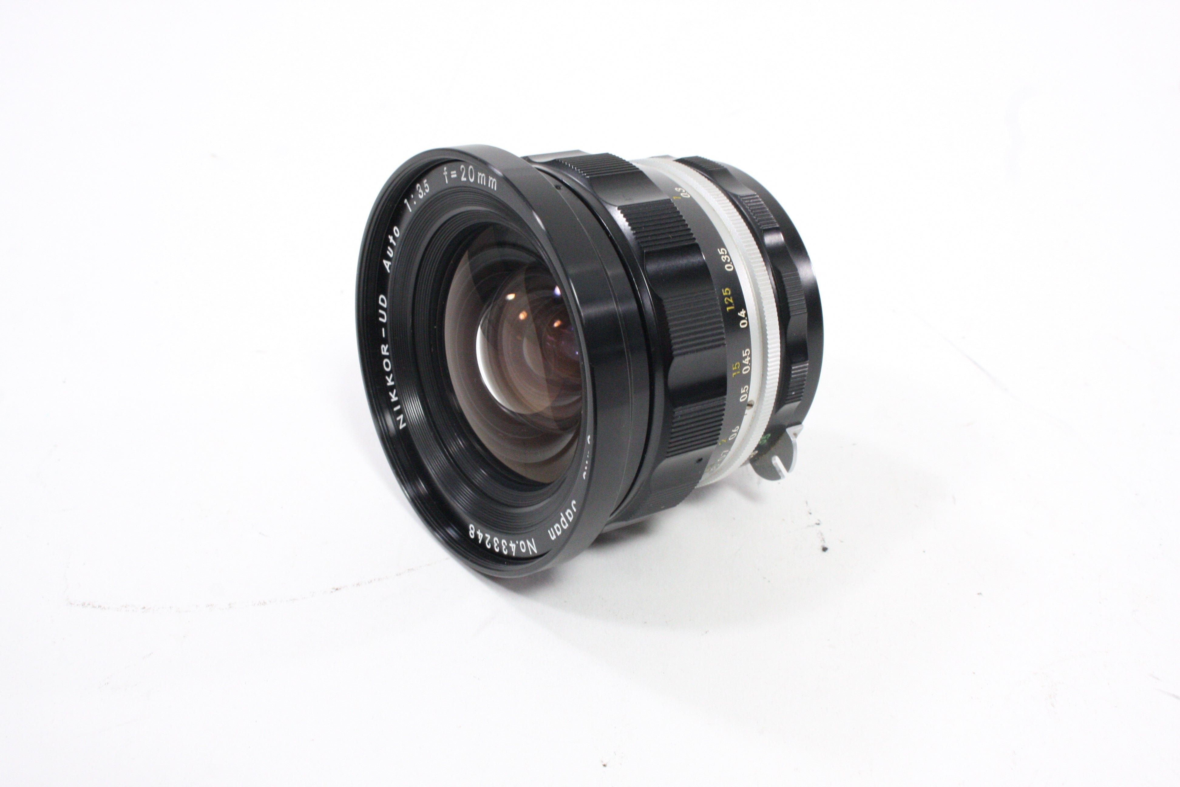 Nikon 20mm f/3.5 Nikkor-UD Non Ai Lens for Nikon F Mount