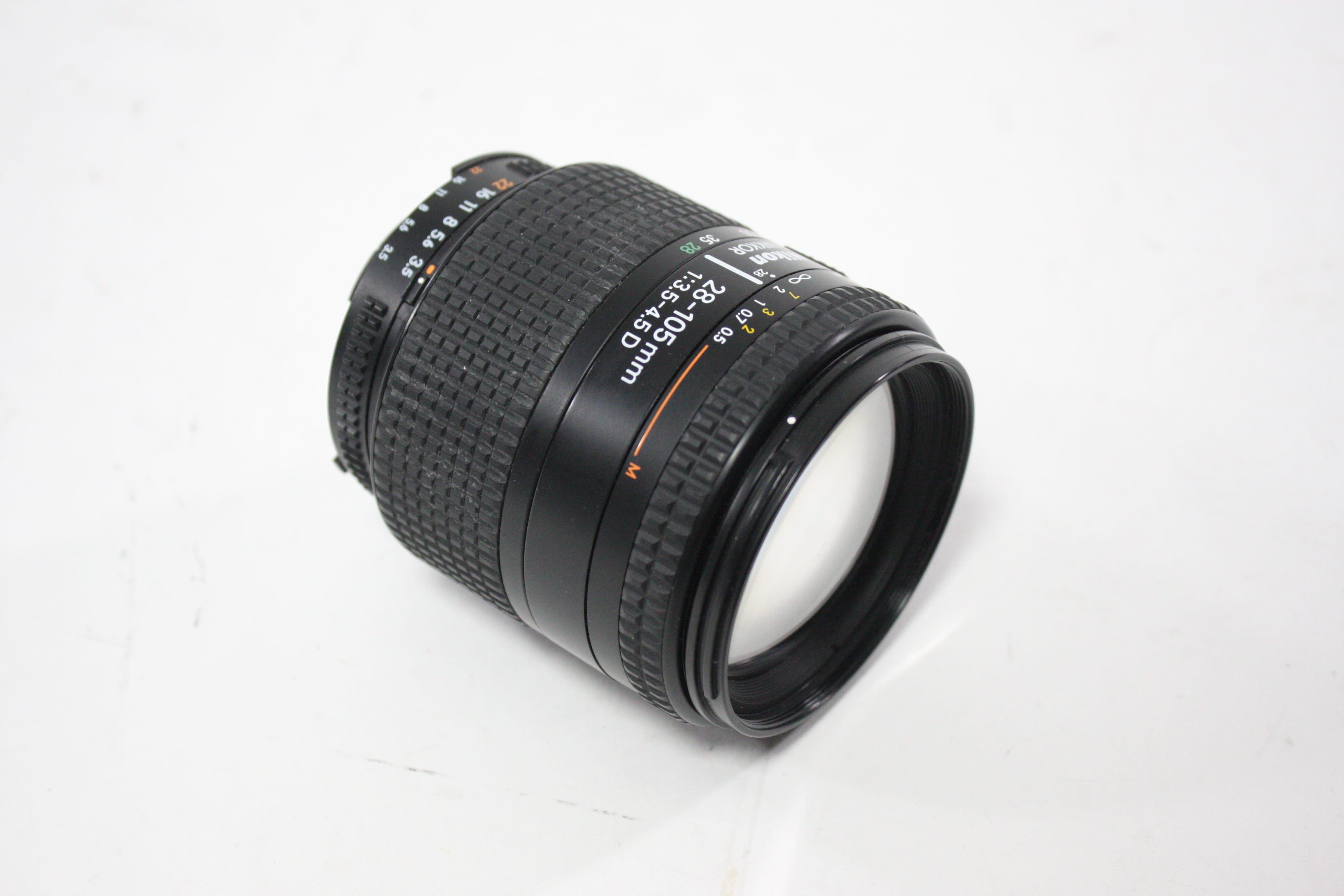 Nikon 28-105mm f/3.5-4.5D Nikkor AIS for Nikon F Mount