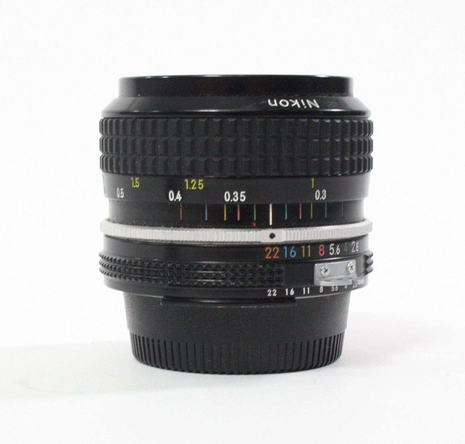 Nikon 28mm f/2.8 Nikkor Lens for Nikon AF Mount