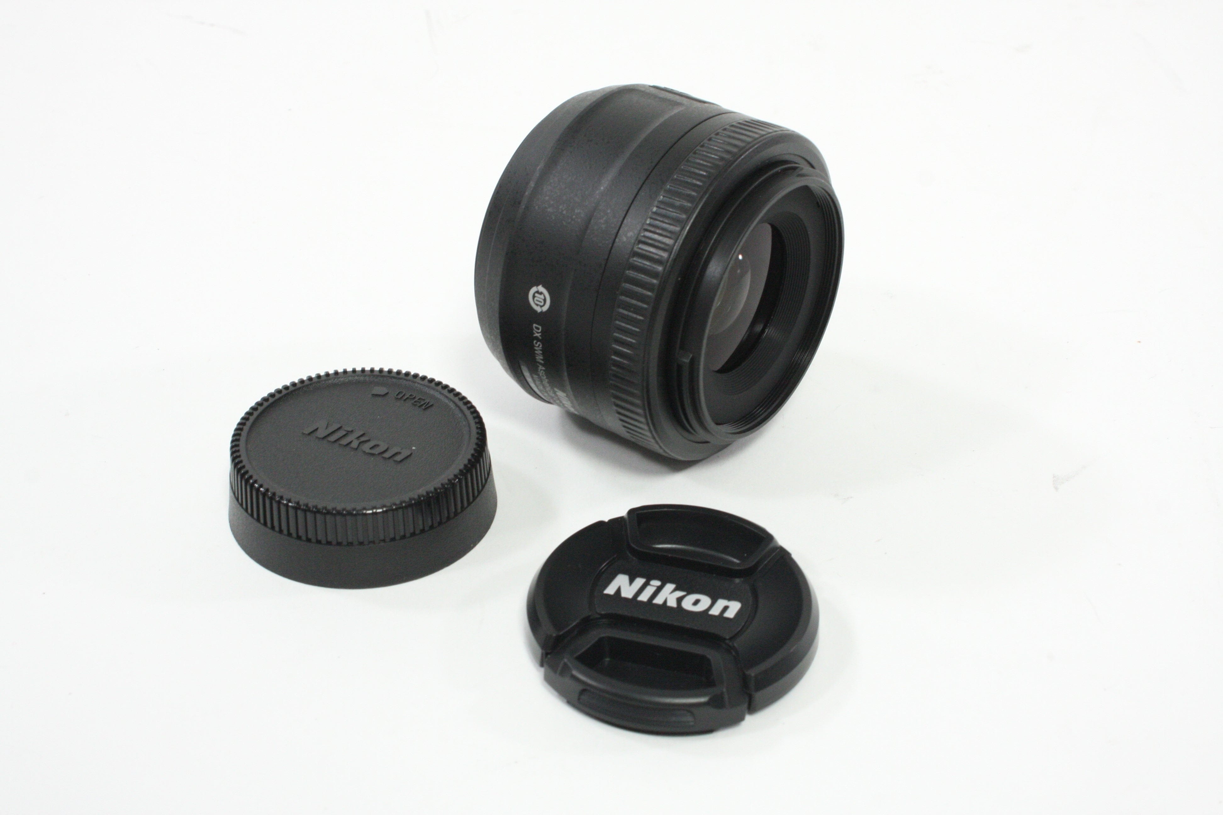 Nikon 35mm f/1.8 G DX Lens for Nikon F Mount
