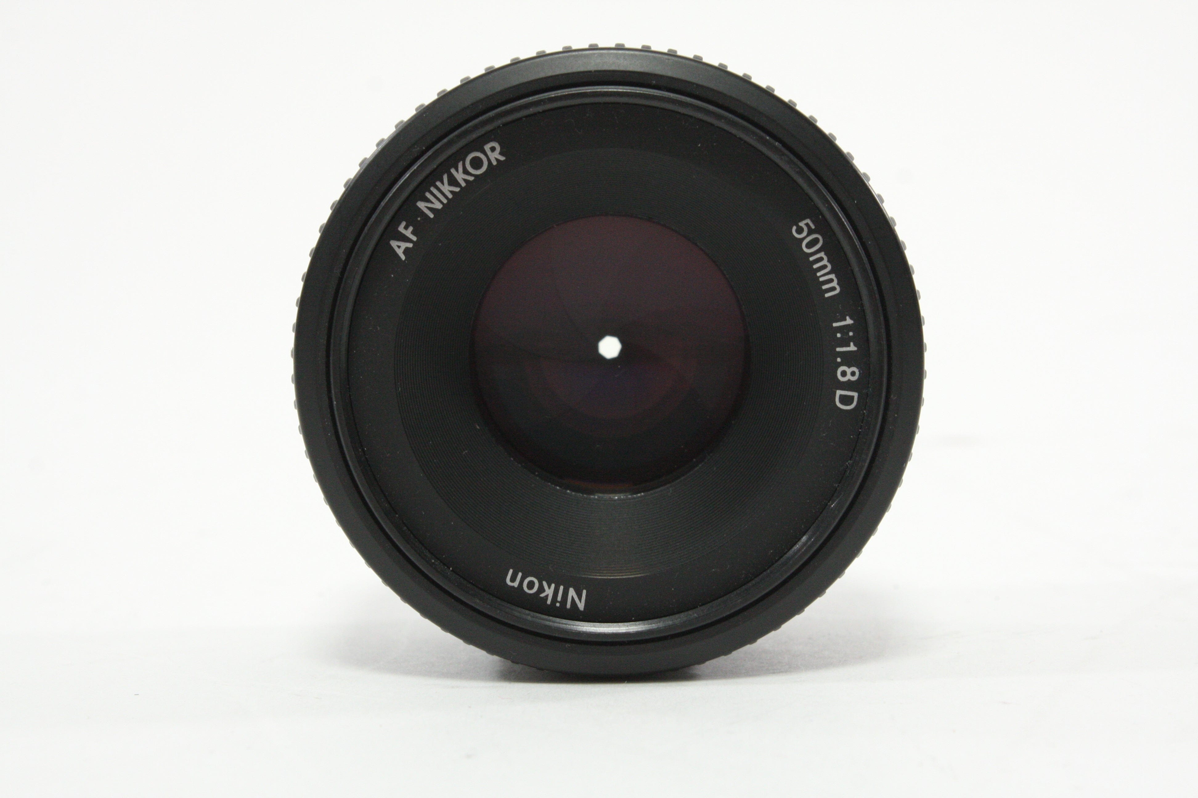 Nikon 50mm f/1.8 D AF Nikkor Lens for Nikon F Mount