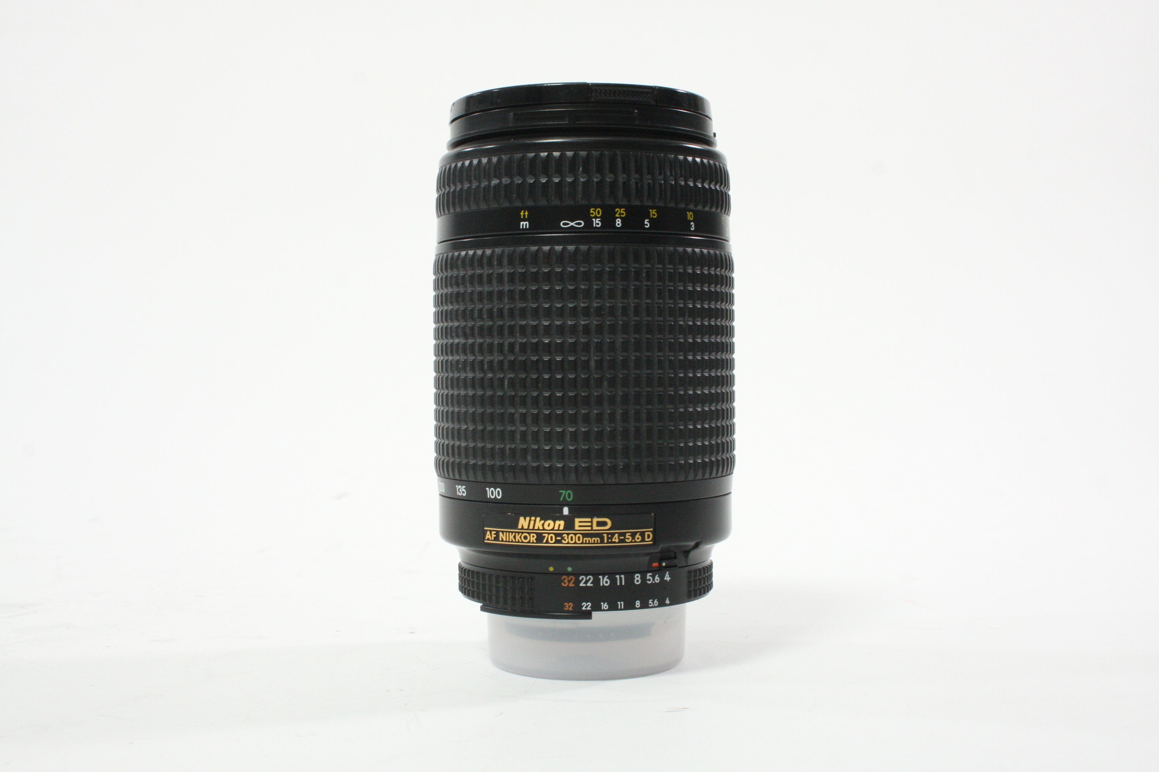 Nikon 70-300mm f/4-5.6 D ED AF Lens for Nikon F Mount