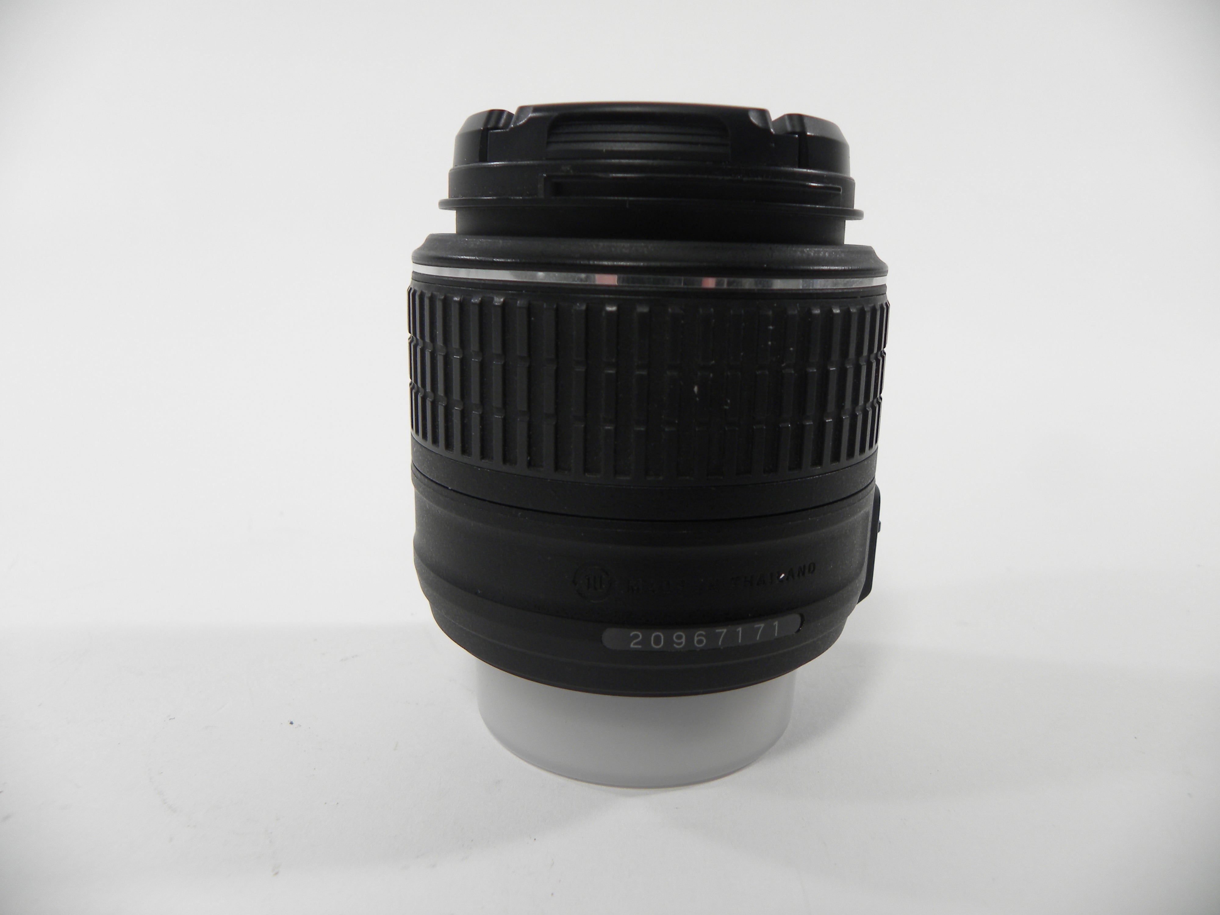 Nikon AF-S Nikkor DX VR 18-55mm f3.5-5.6G II