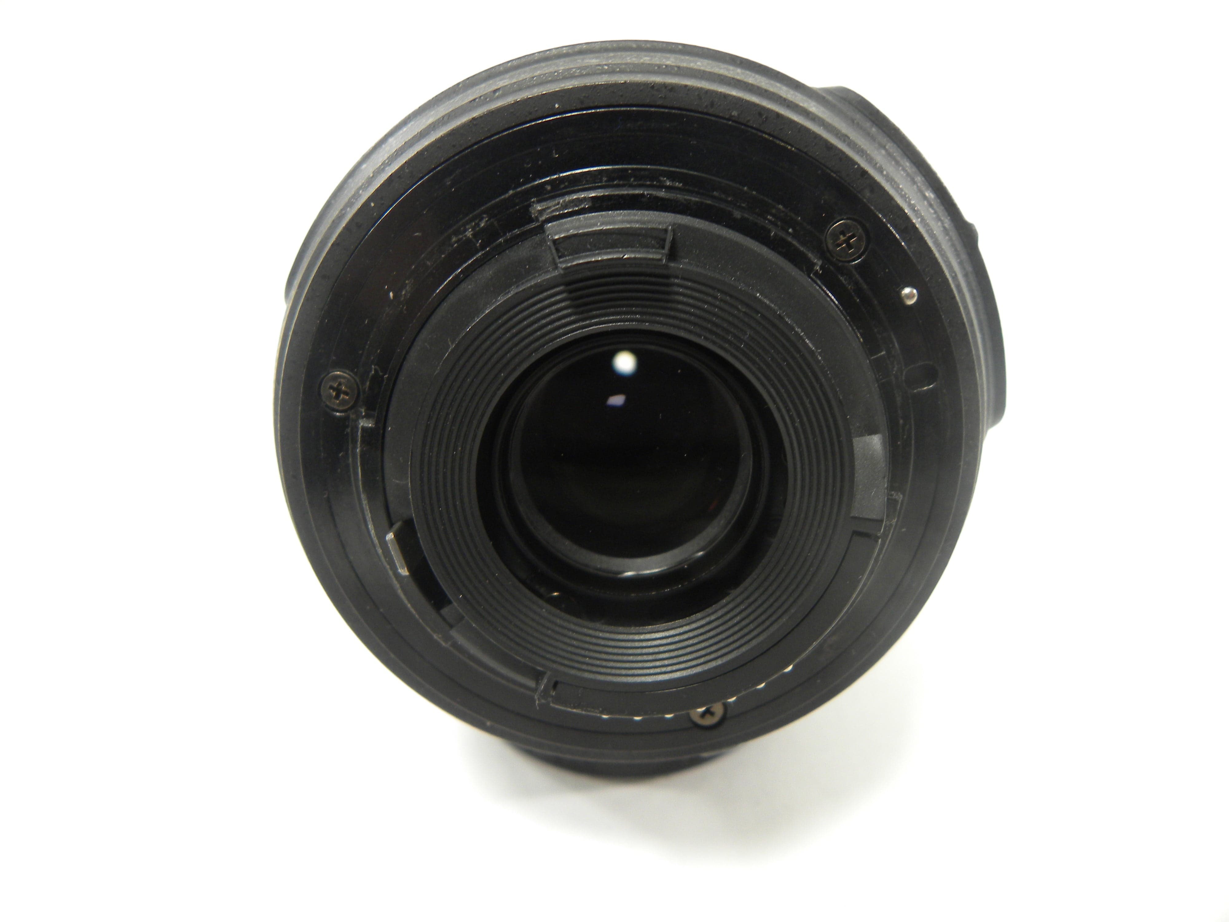 Nikon AF-S Nikkor DX VR 18-55mm f3.5-5.6G