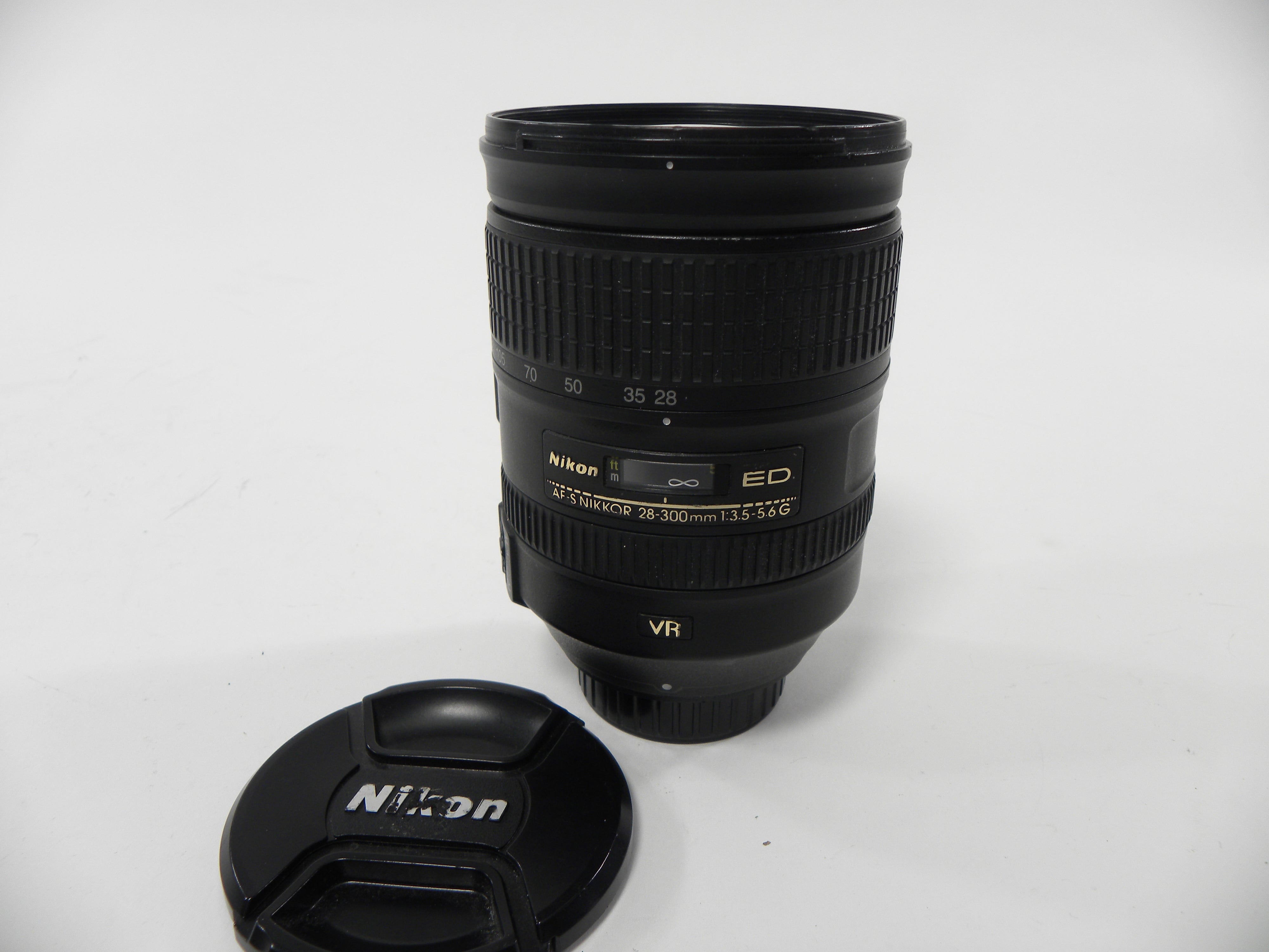 Nikon AF-S Nikkor VR ED IF 28-300mm f3.5-5.6G F Mount