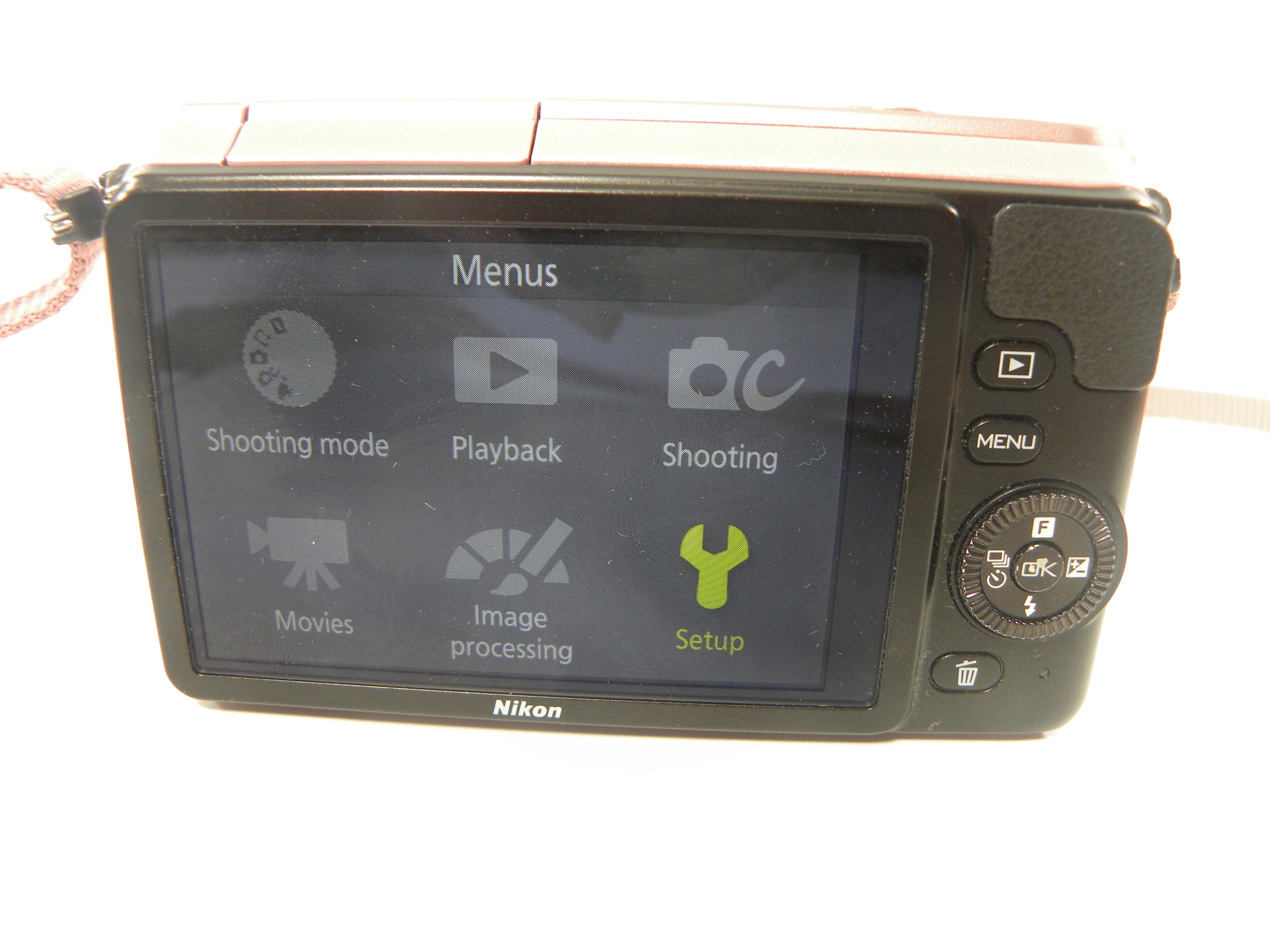 Nikon Coolpix 1 S1 10.1mp Digital Mirrorless w/11-27.5 f3.5-5.6 lens (Pink)