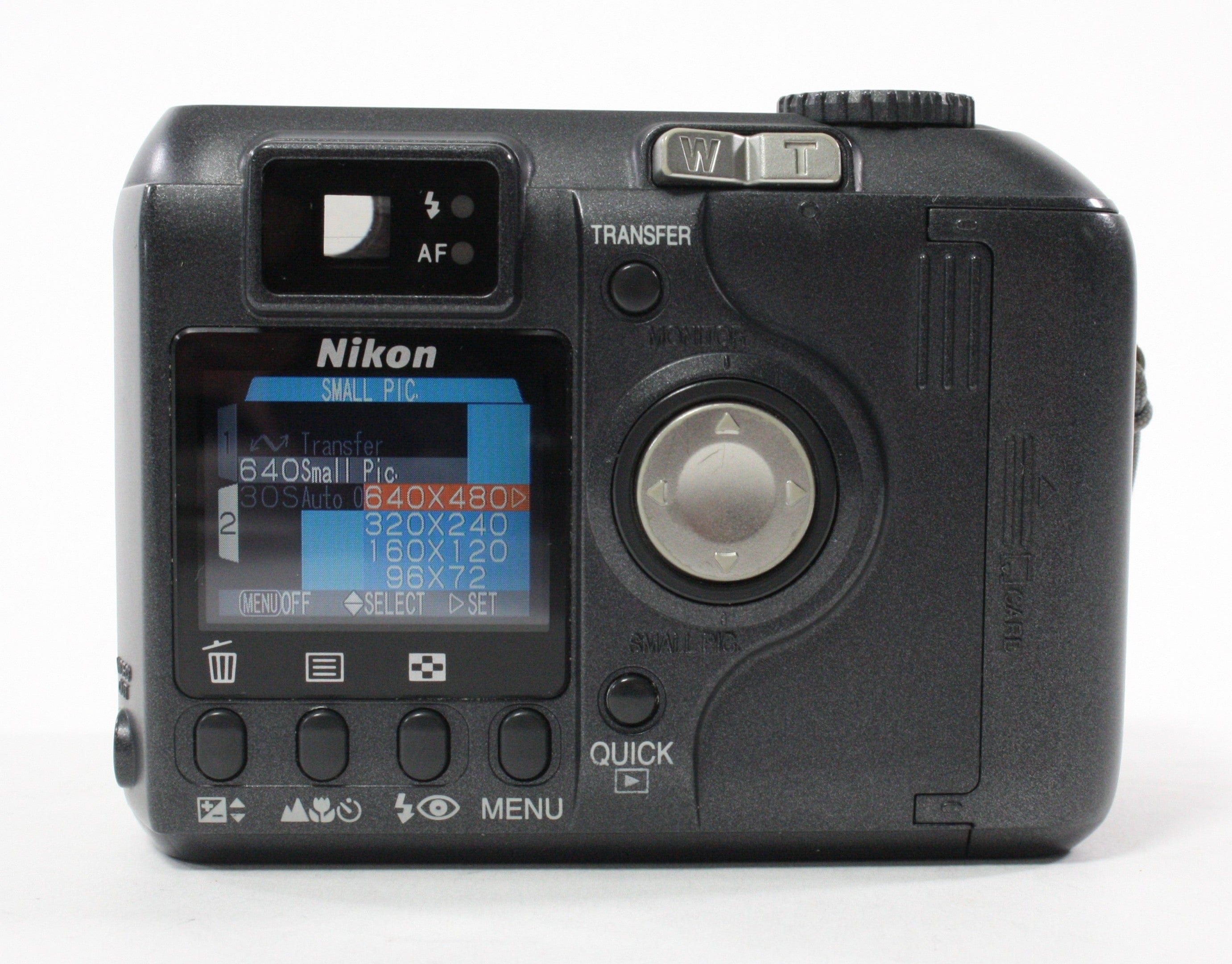 Nikon Coolpix 885 Digital Camera 3x Zoom 3.21mp