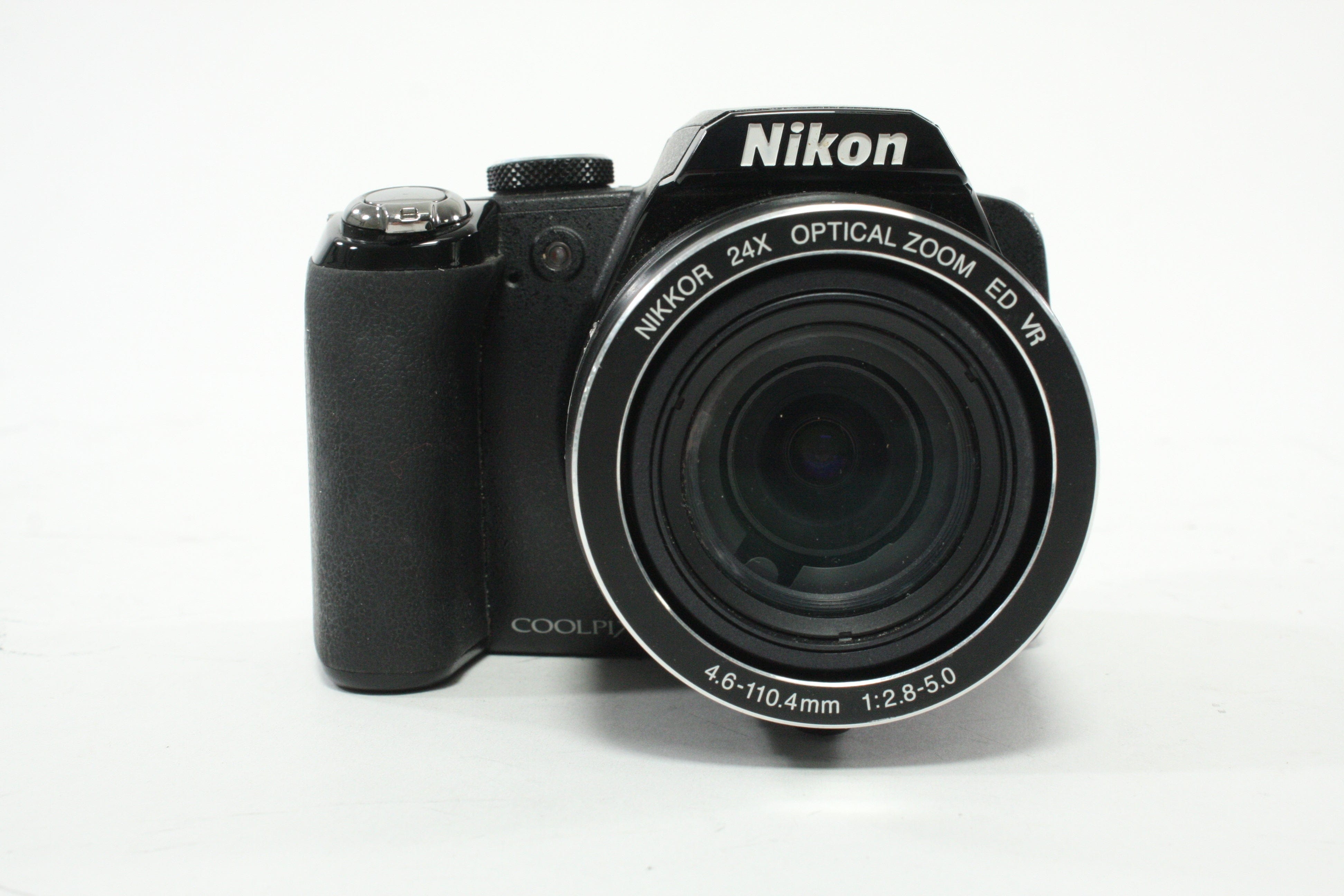 Nikon Coolpix P90 Digital Camera 24x Zoom 12.1mp