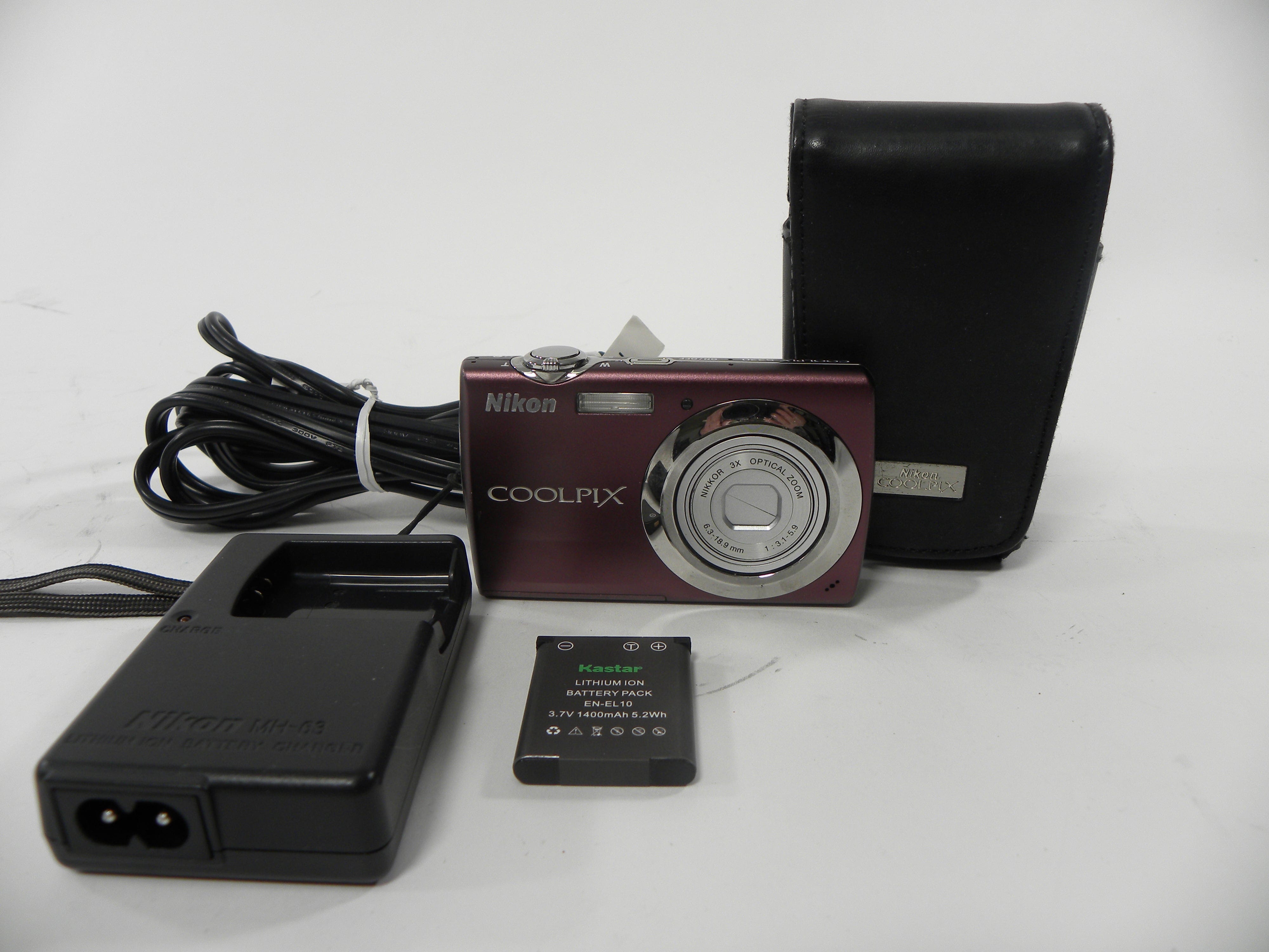 Nikon Coolpix S220 10.0mp Digital Camera (plum)