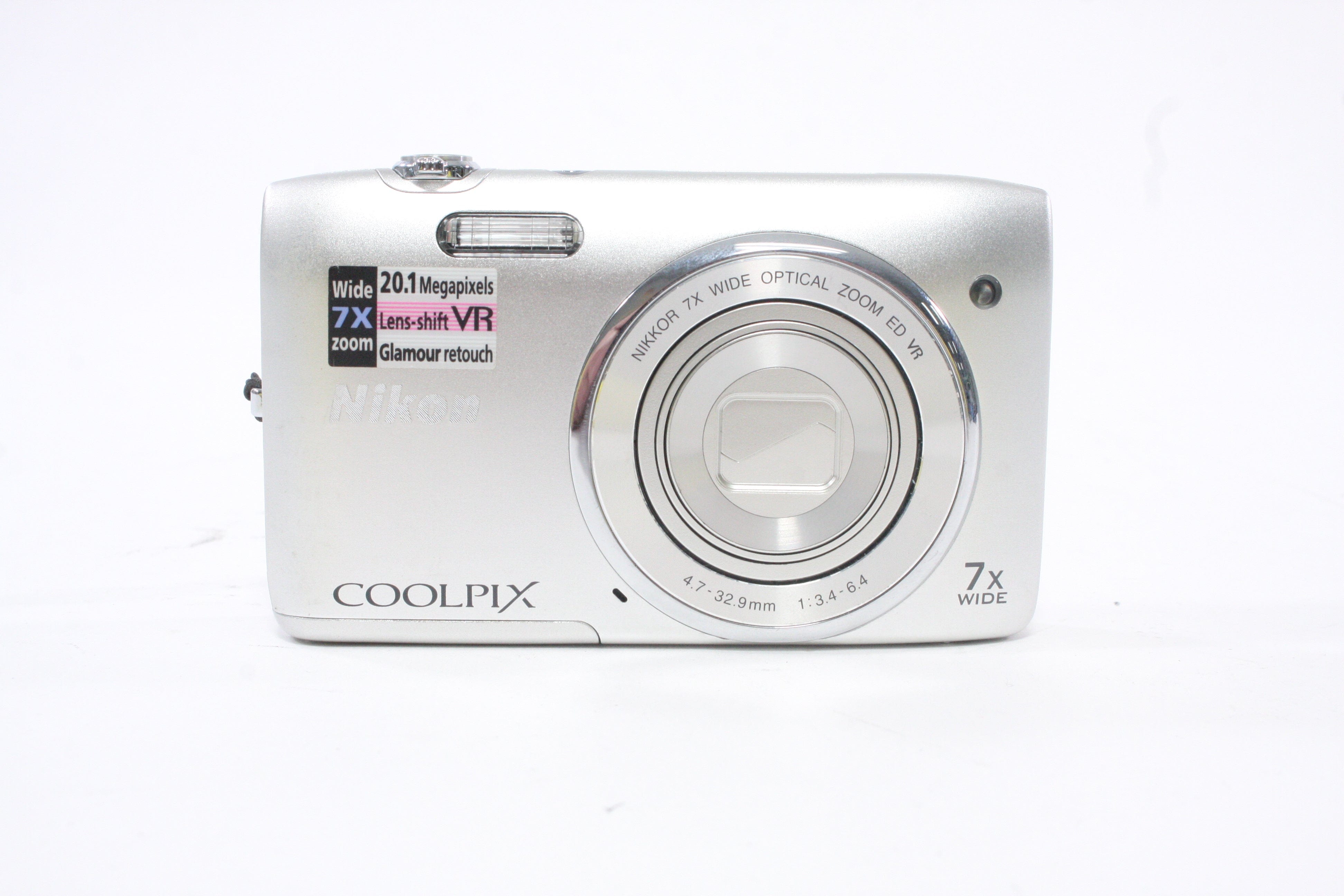 Nikon Coolpix S3500 Digital Point-and-Shoot Camera 7x Zoom 20.1mp AS-IS