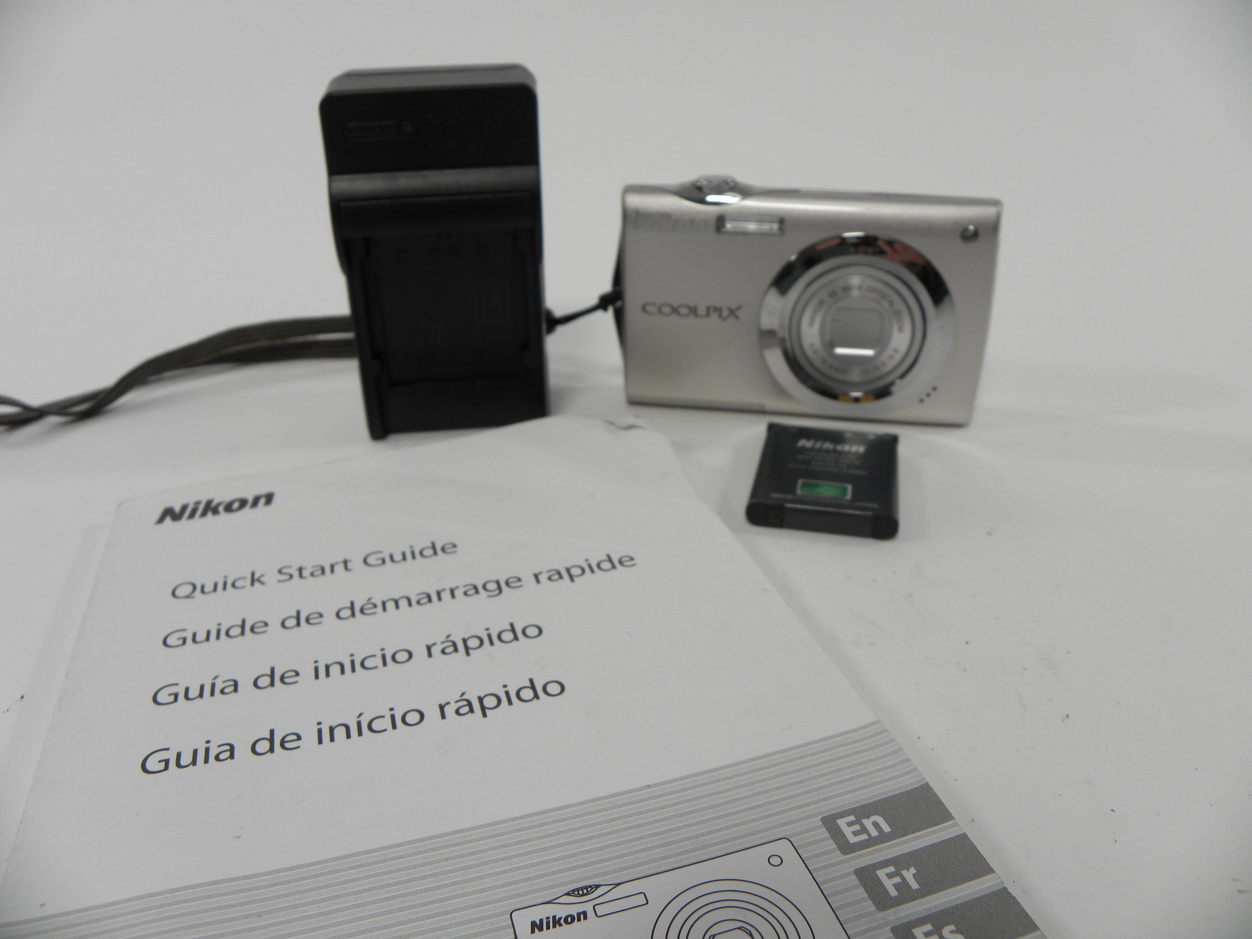Nikon Coolpix S4000 12.0mp Digital Camera