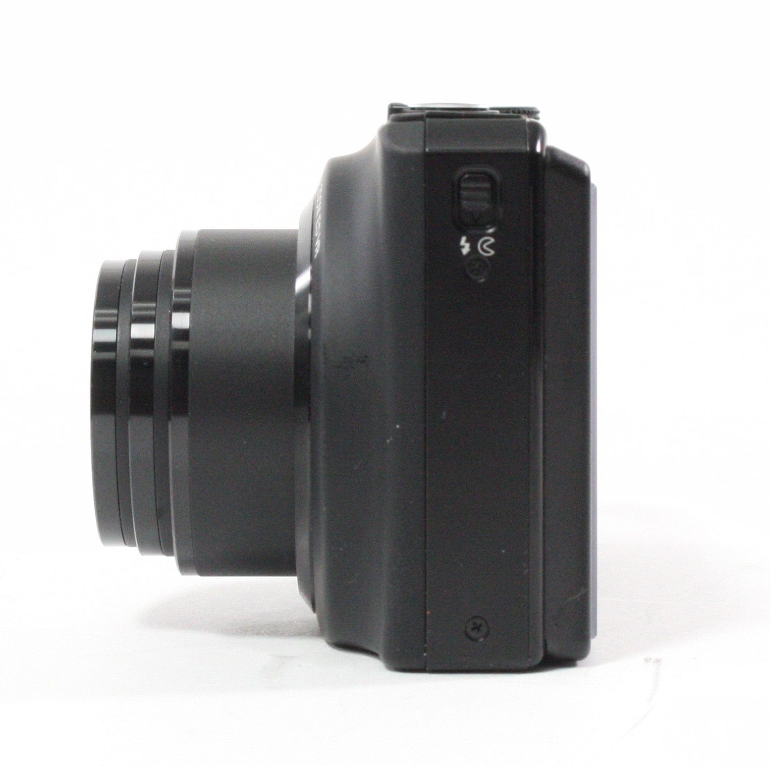 Nikon Coolpix S9100 12.1mp 18x Zoom