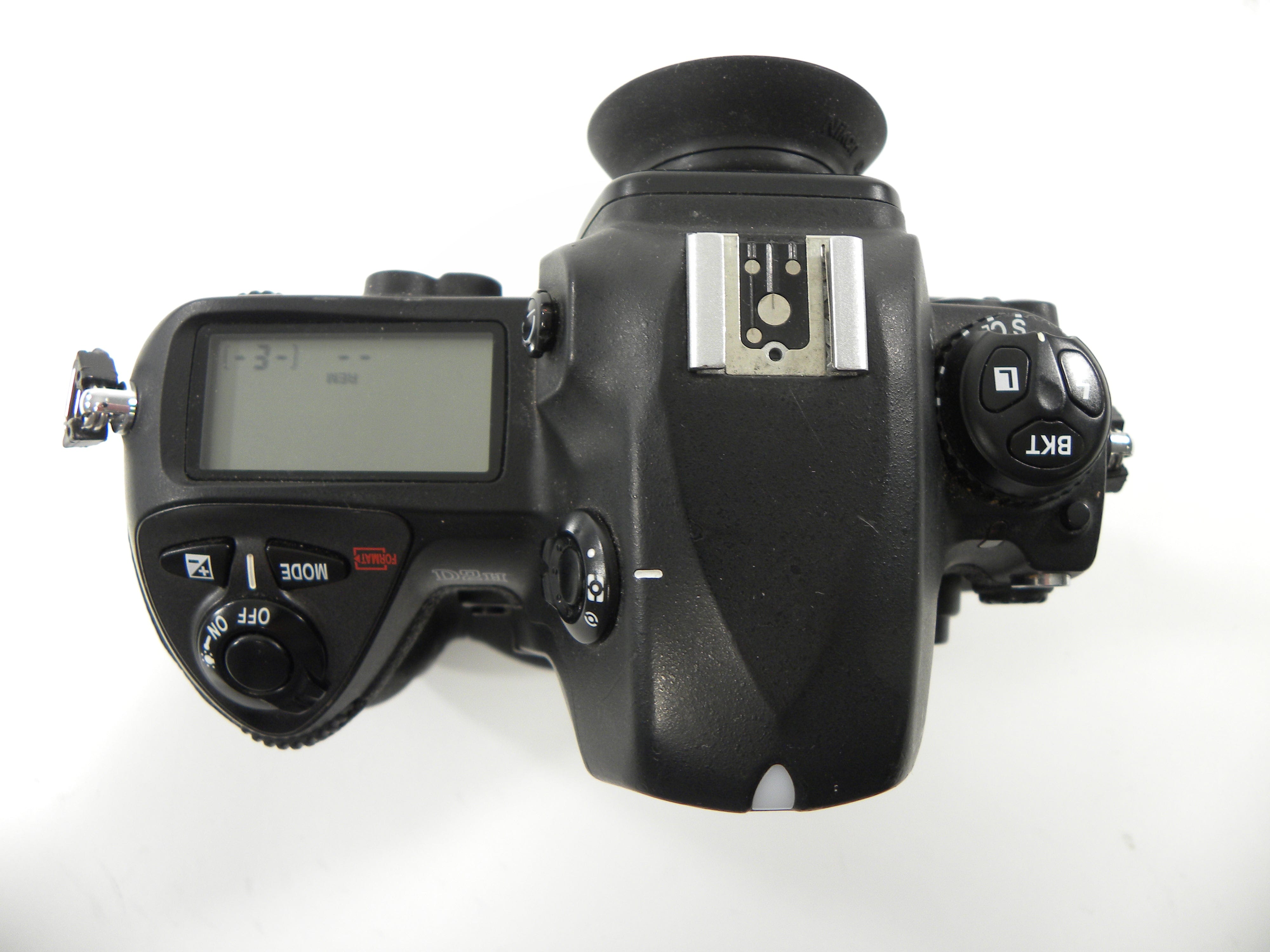 Nikon D2H 4.1mp Digital SLR body only Shutter Ct. 20,134
