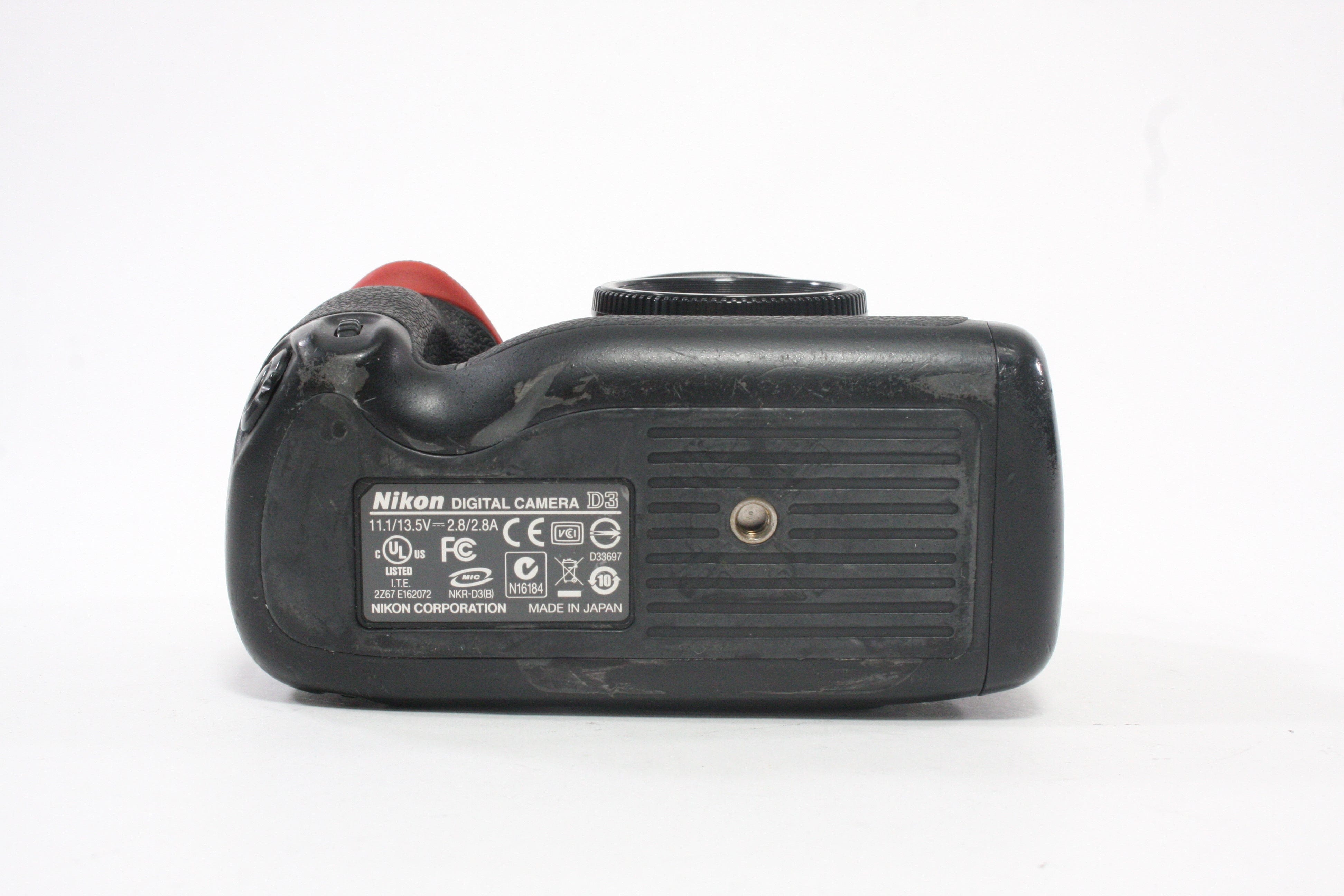 Nikon D3 FX DSLR Camera Body with Shutter Count of 373,449