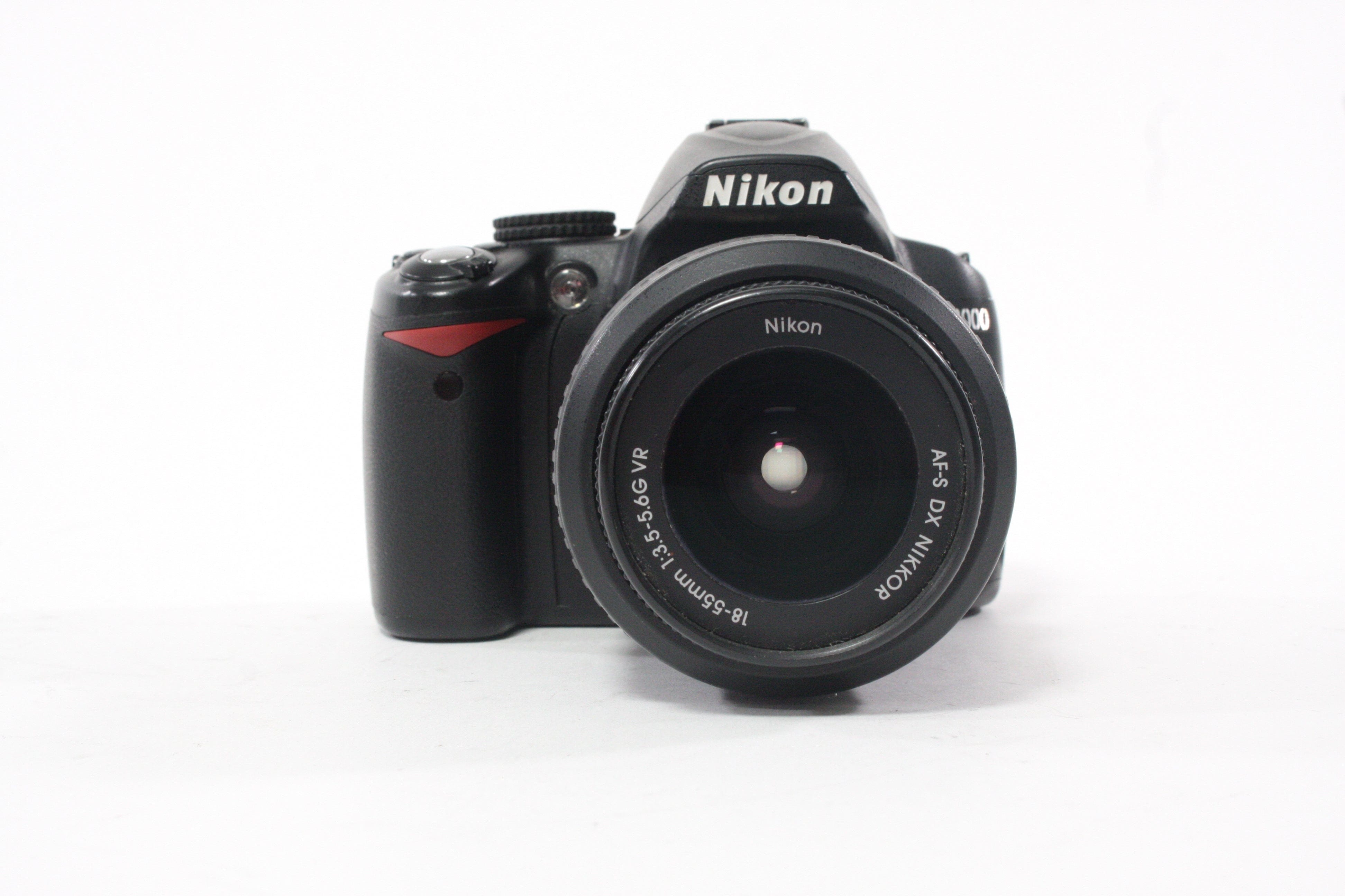 Nikon D3000 DSLR with 18-55mm f/3.5-5.6 G Lens