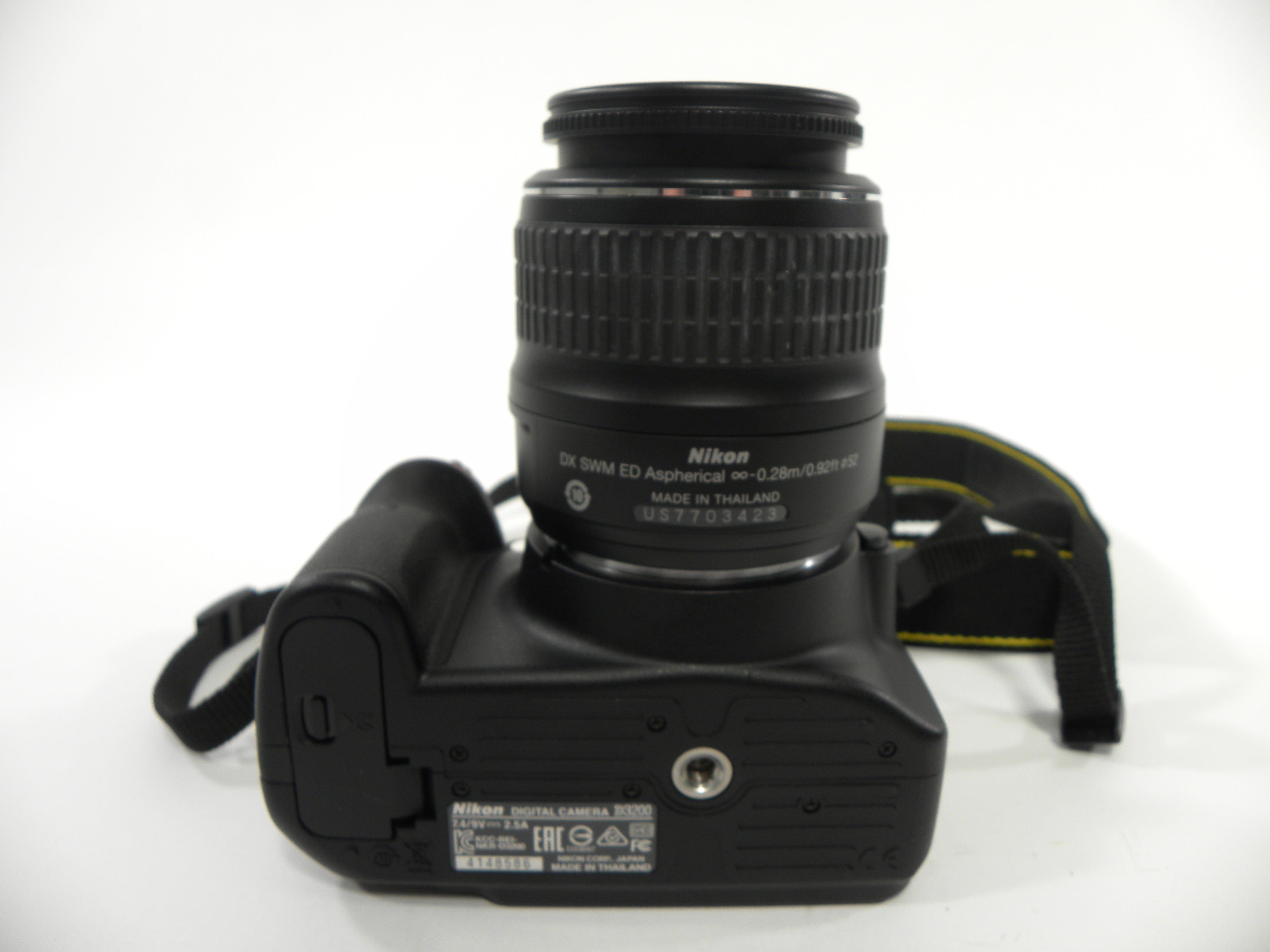 Nikon D3200 Digital SLR w/AF-S Nikkor DX ED 18-55 f3.5-5.6G II