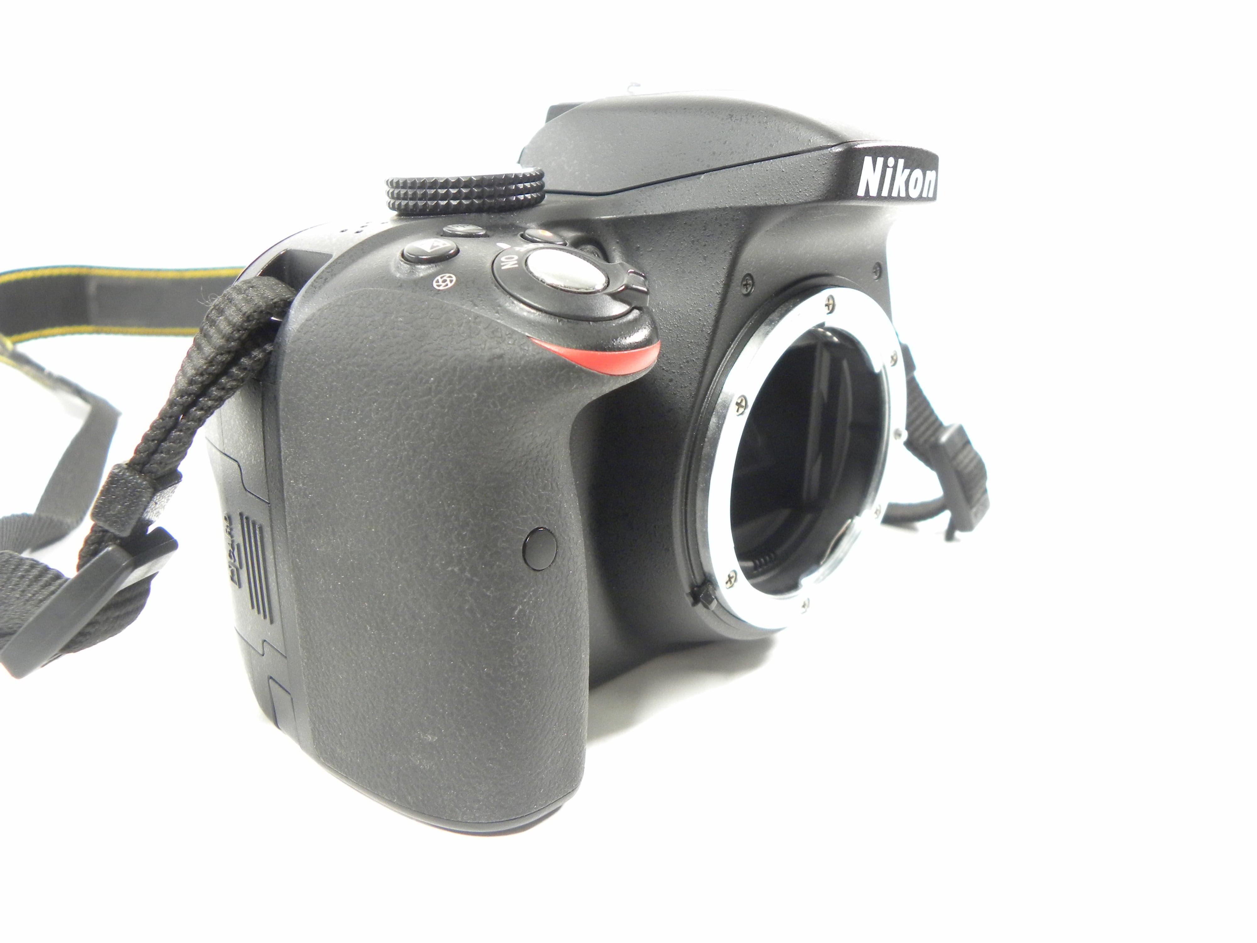 Nikon D3300 24.2mp Digital SLR Body Only Shutter Ct. 2,127