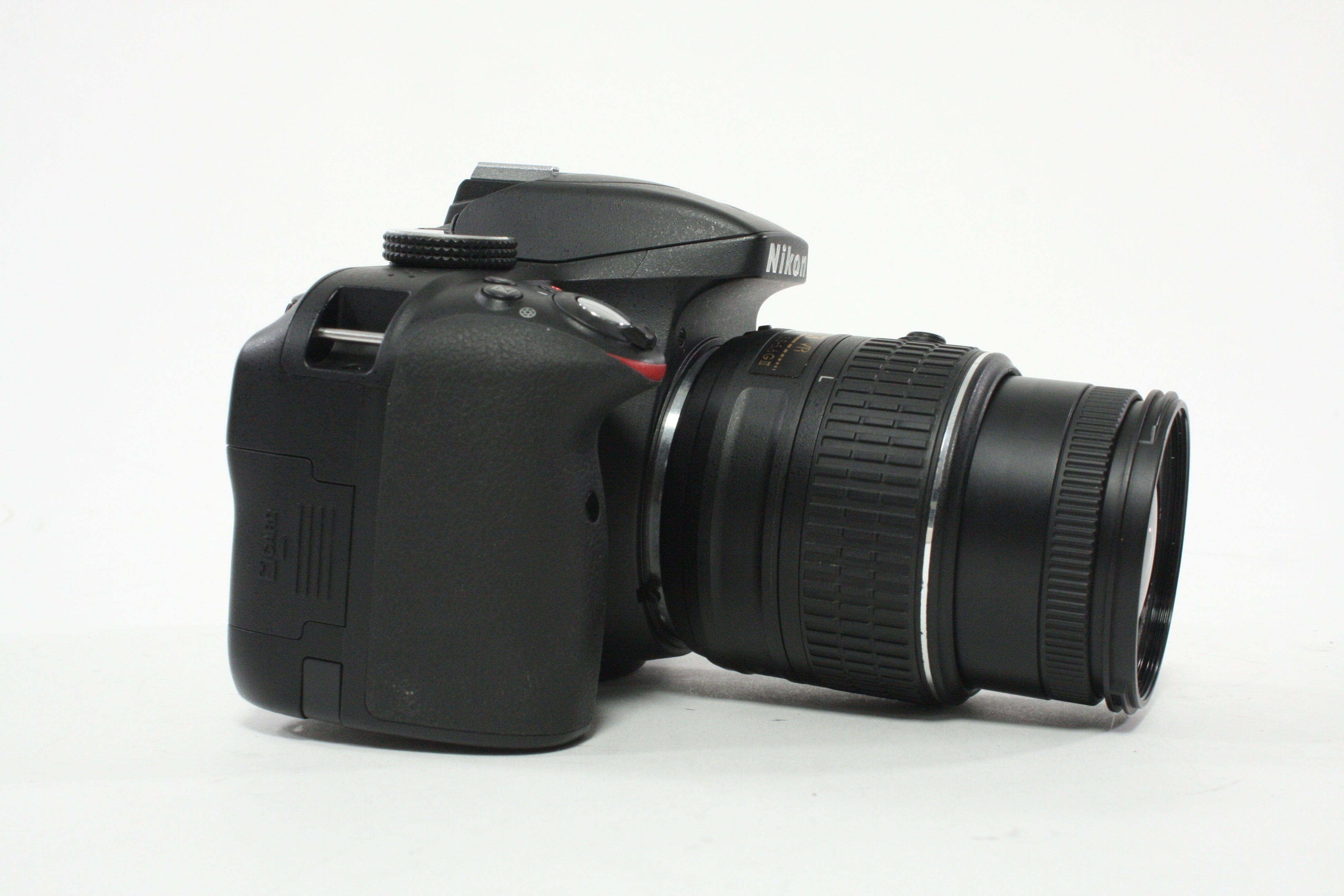 Nikon D3300 DSLR Camera with 18-55mm f/3.5-5.6G II VR DX AF-S Lens with a Shutter Count of 5,244