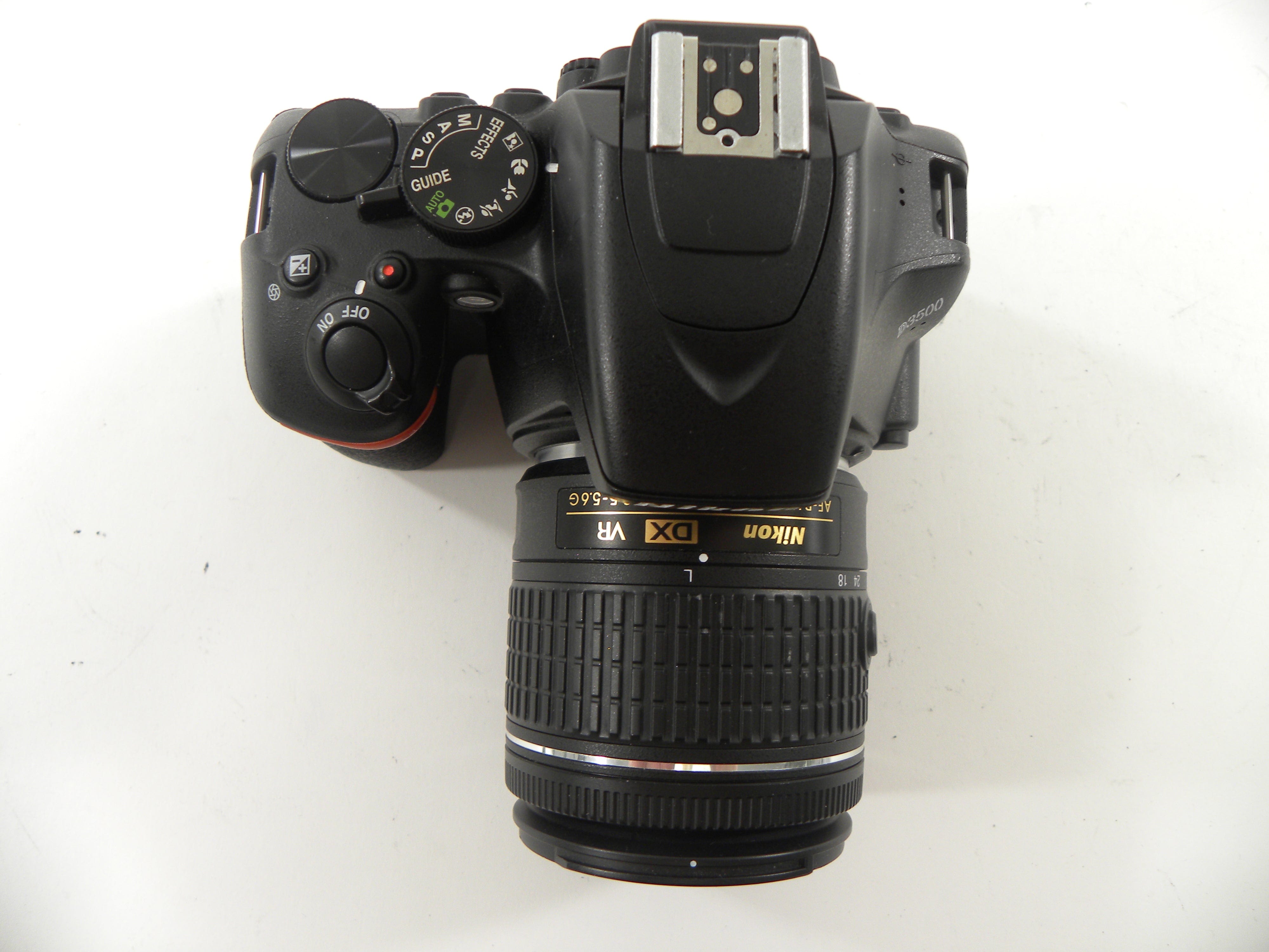 Nikon D3500 24.2mp Digital SLR w/AF-P Nikkor DX VR 18-55 Shutter Ct. 6,786