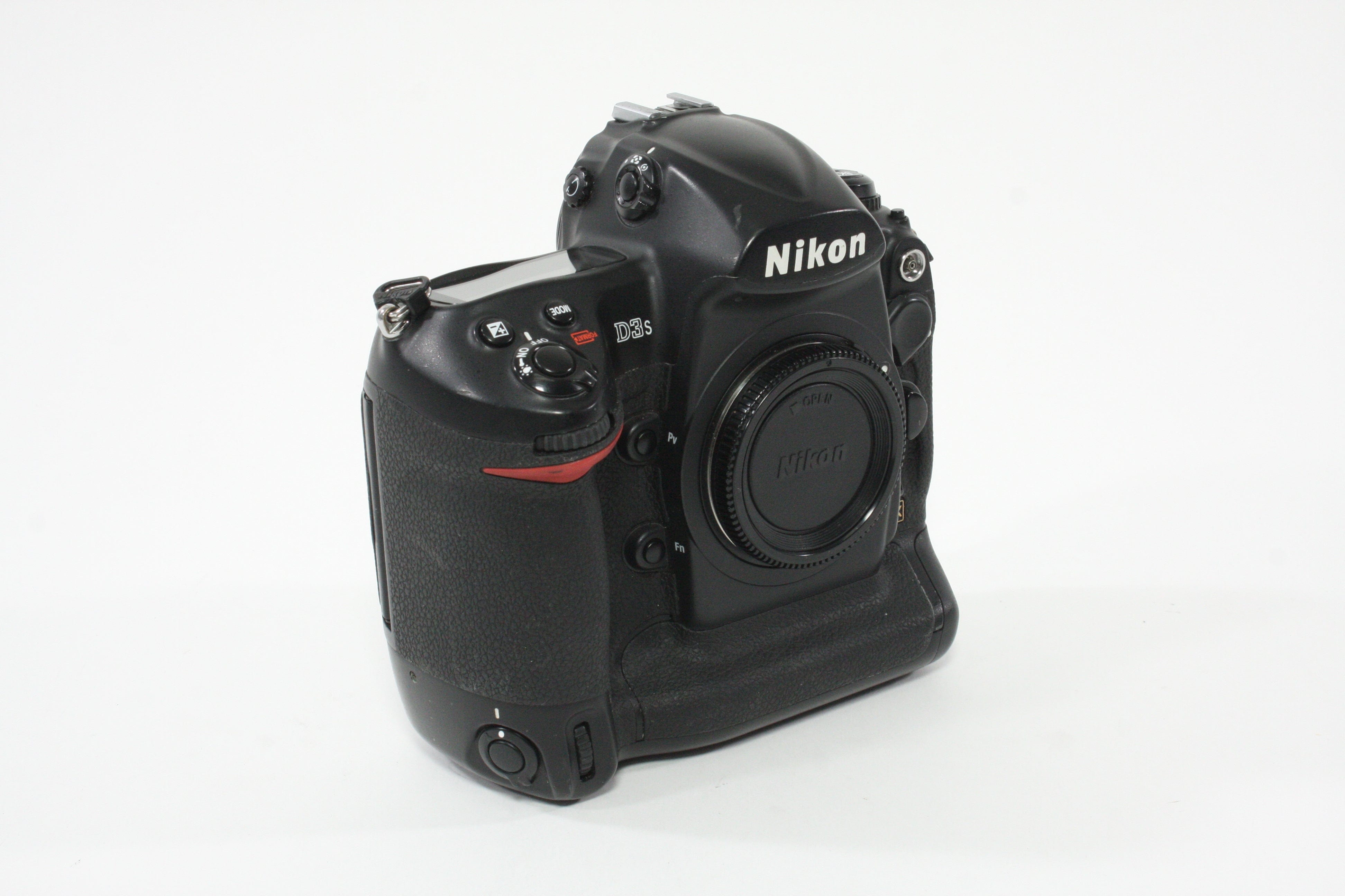 Nikon D3S Body Only - Shutter Count 365,035