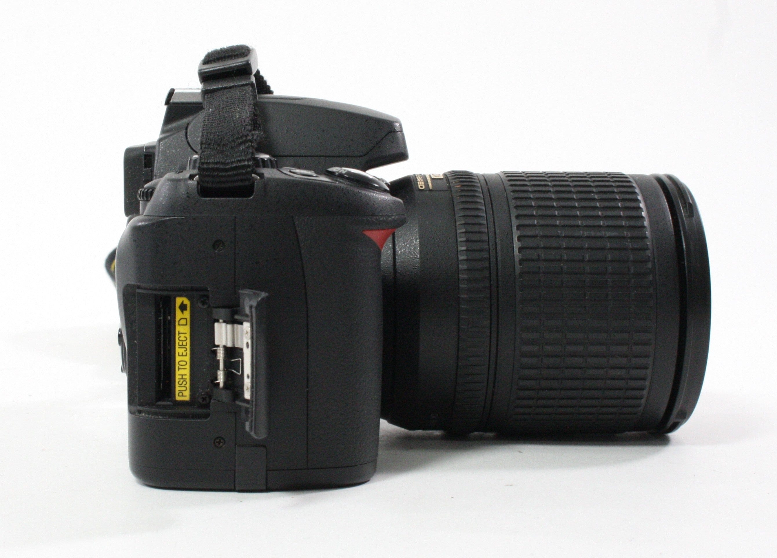 Nikon D40X Digital SLR Camera with 18-135mm f/3.5-5.6G w Shutter Count 23,048