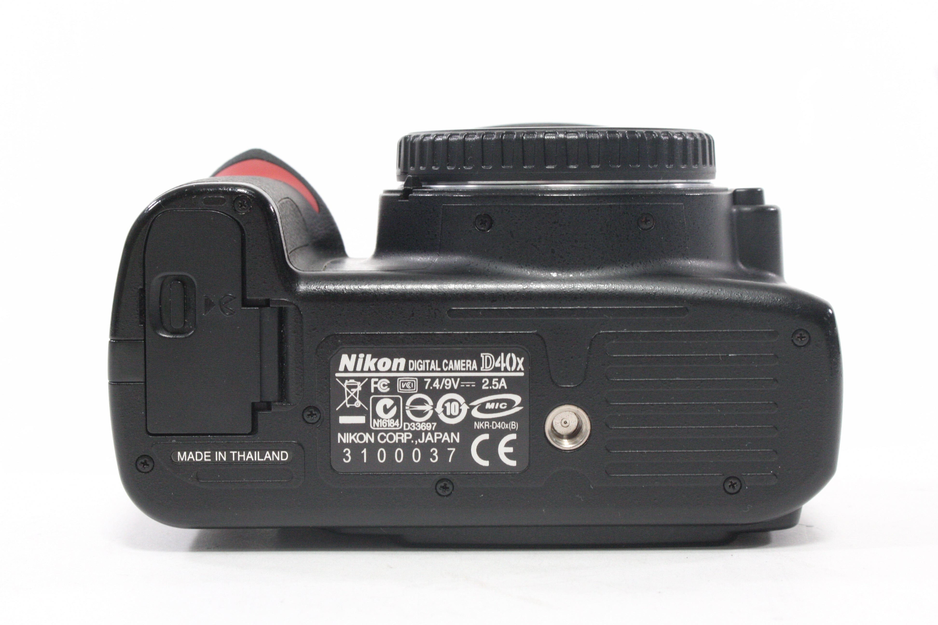 Nikon D40X DSLR Camera Body with Shutter Count 21,714