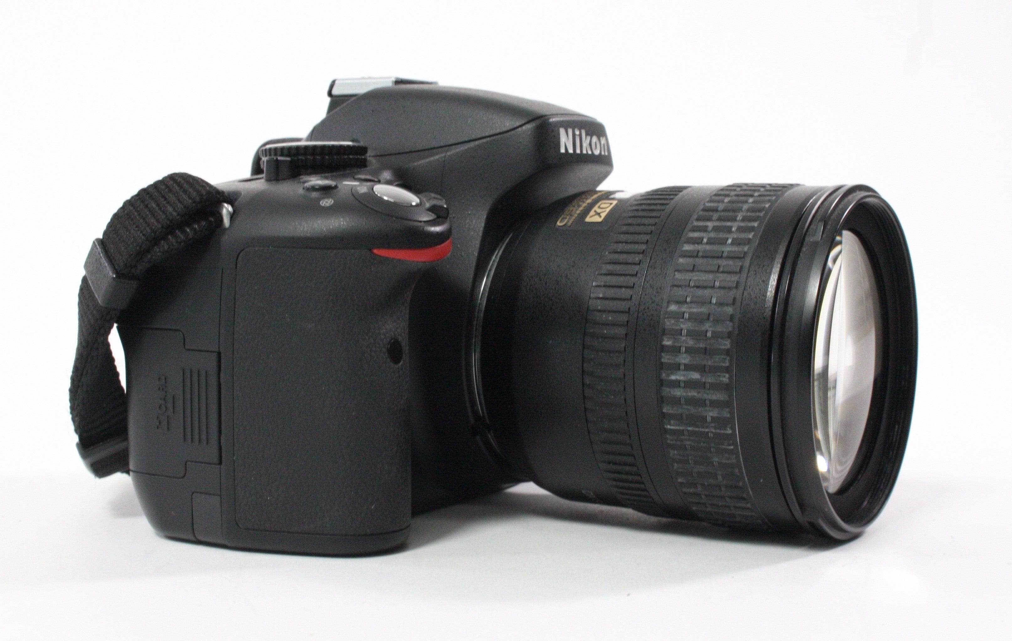 Nikon D5100 DSLR with Nikon 18-70mm f/3.5-4.5G DX ED AF-S Lens with Shutter Count 990