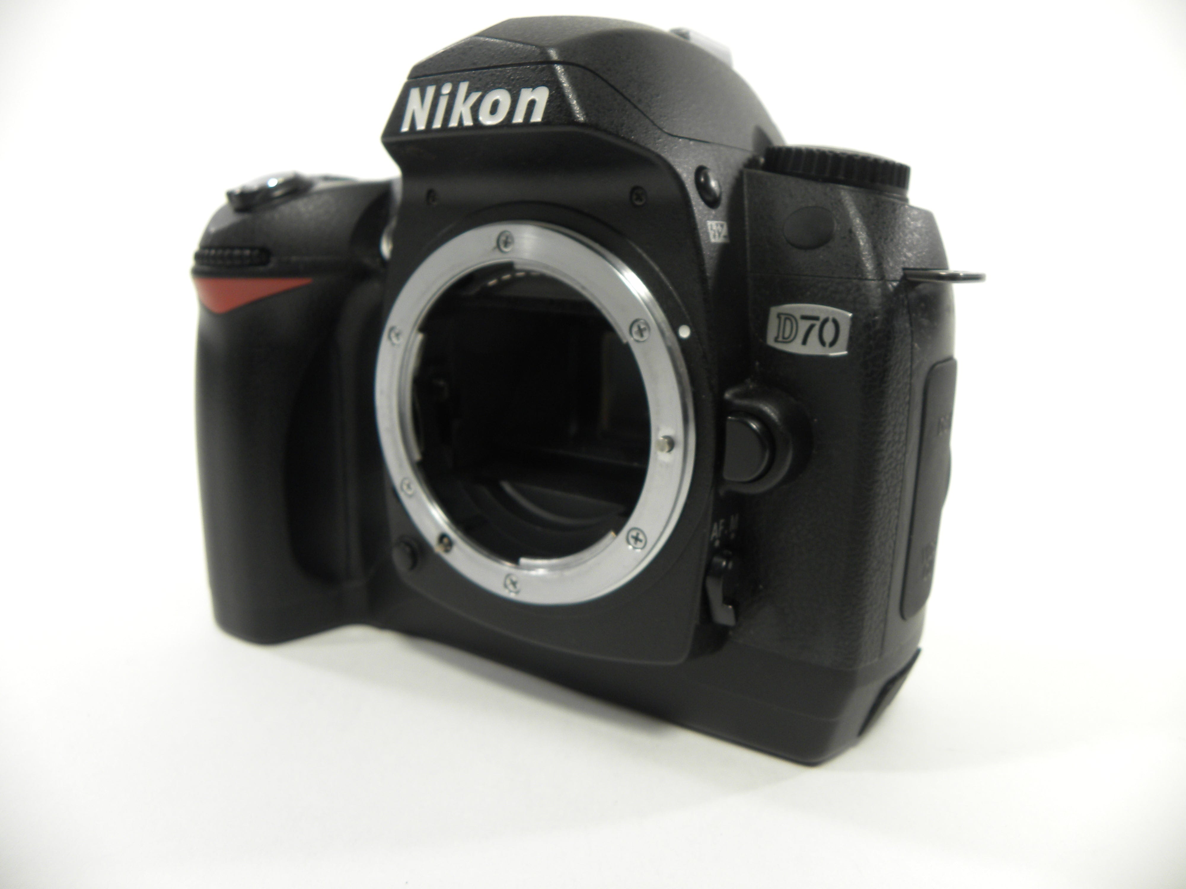 Nikon D70 6.1mp Digital SLR Body Only Shutter Ct. 5,347