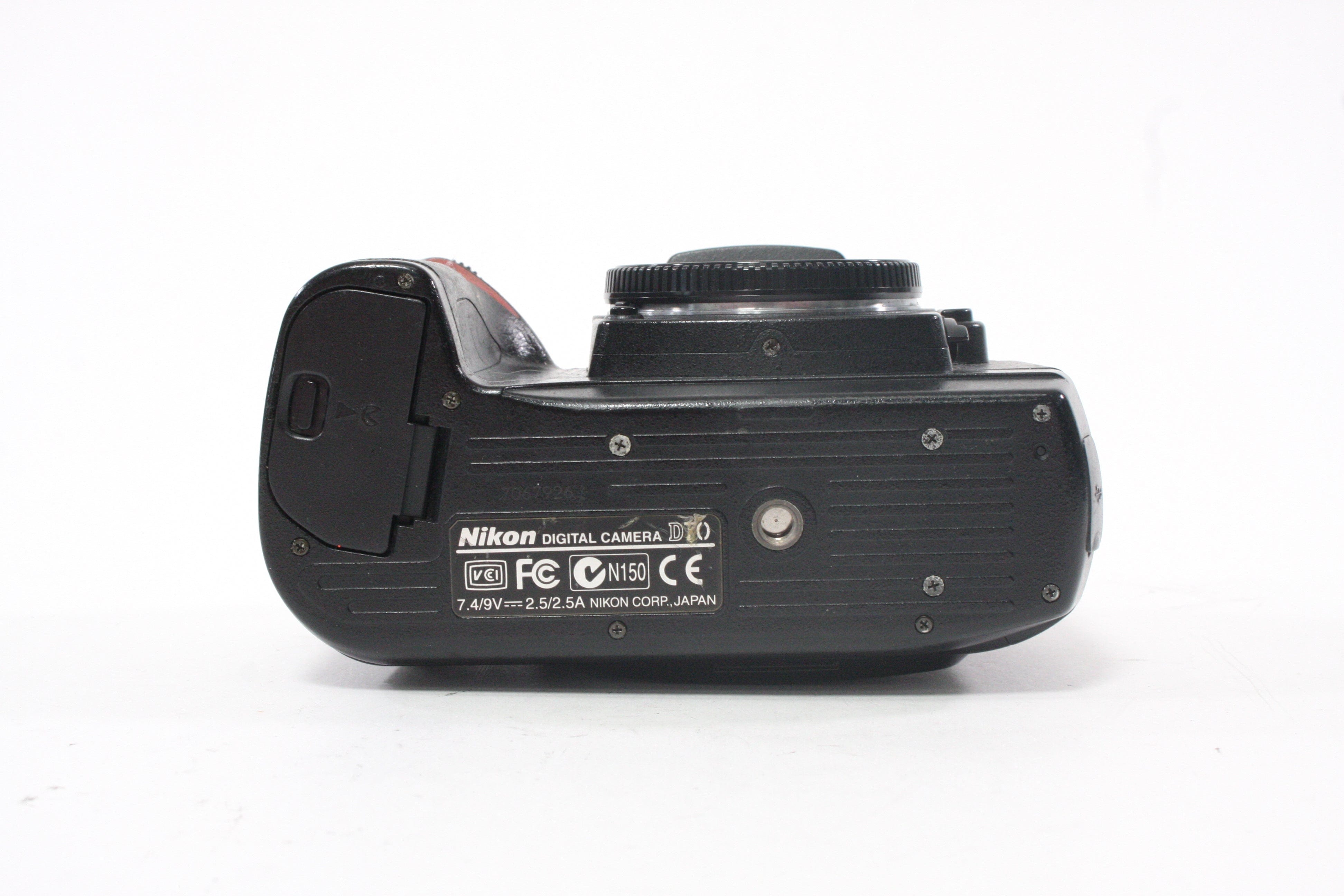 Nikon D70 Digital SLR Camera Body with Shutter Count 62,718