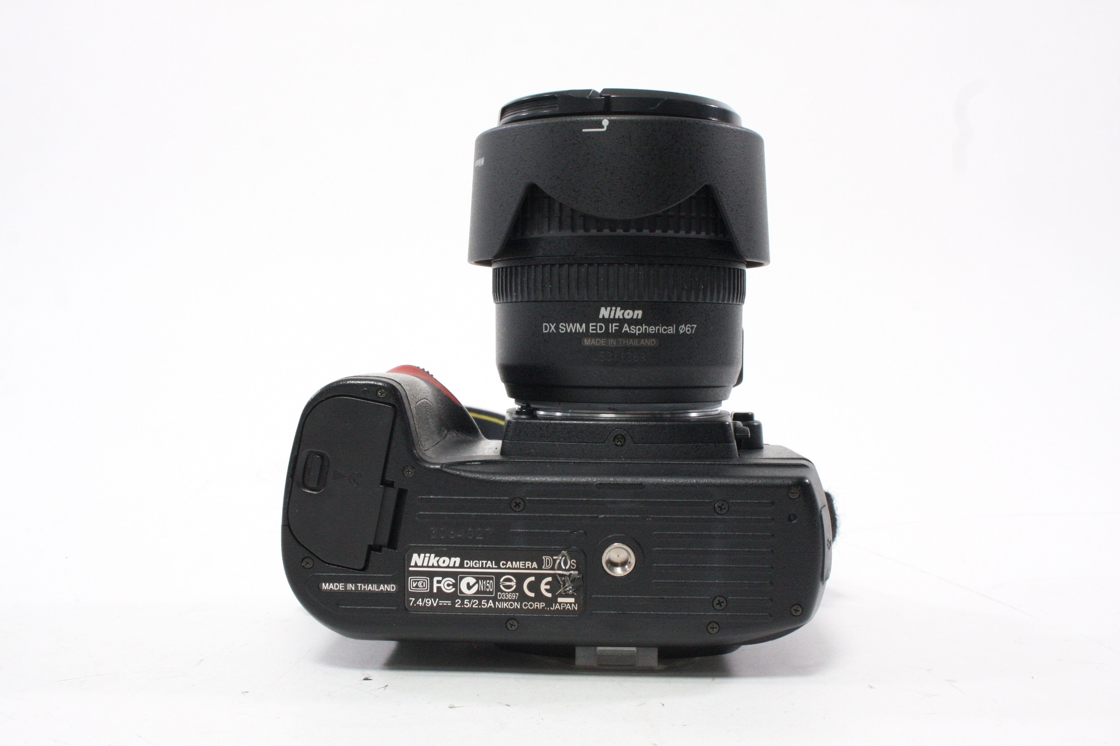 Nikon D70S DSLR Camera with 18-70mm f/3.5-4.5 G Lens with Shutter Count 6,476