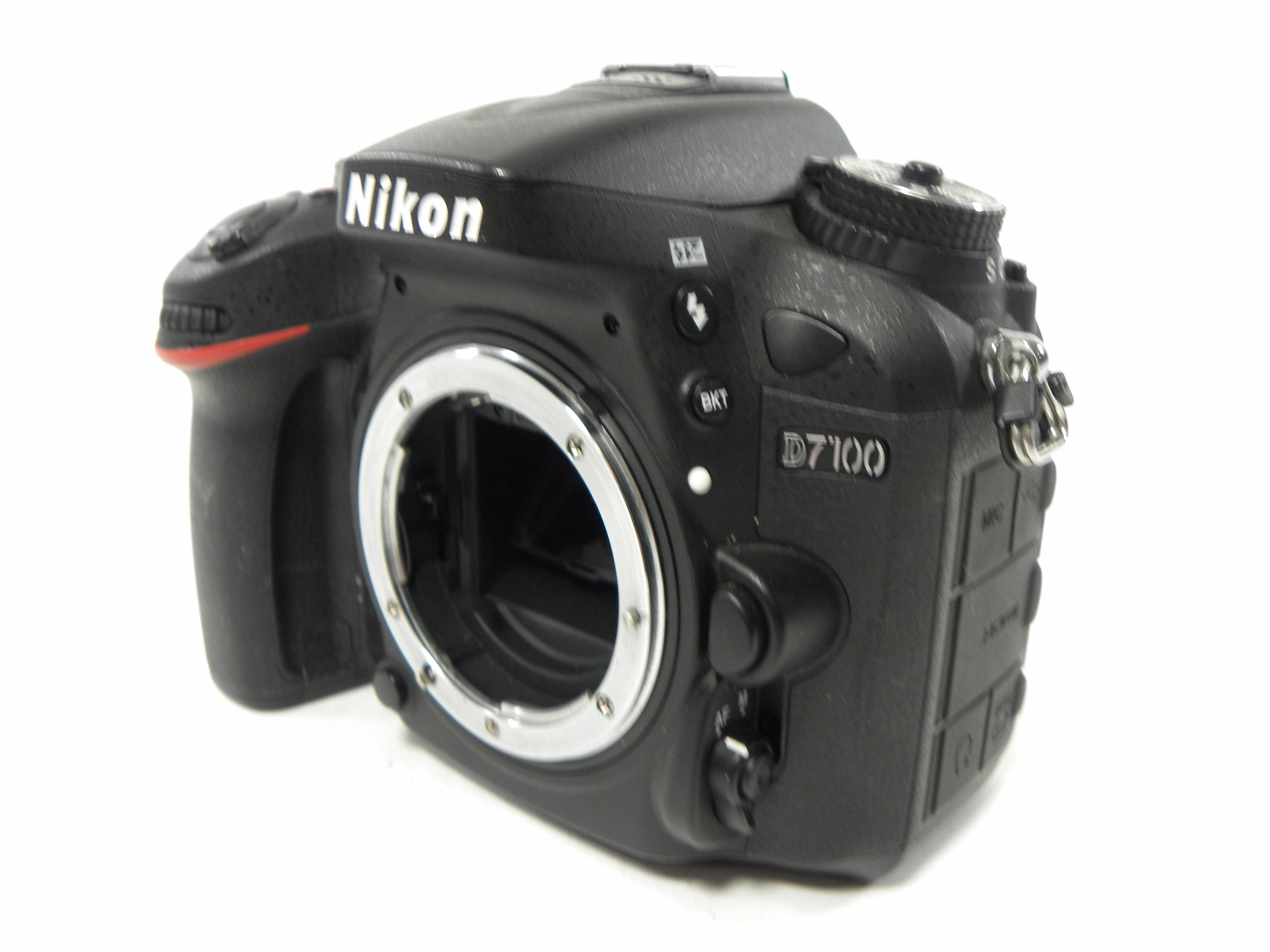 Nikon D7100 24.1mp Digital SLR Body Only SC# 10685