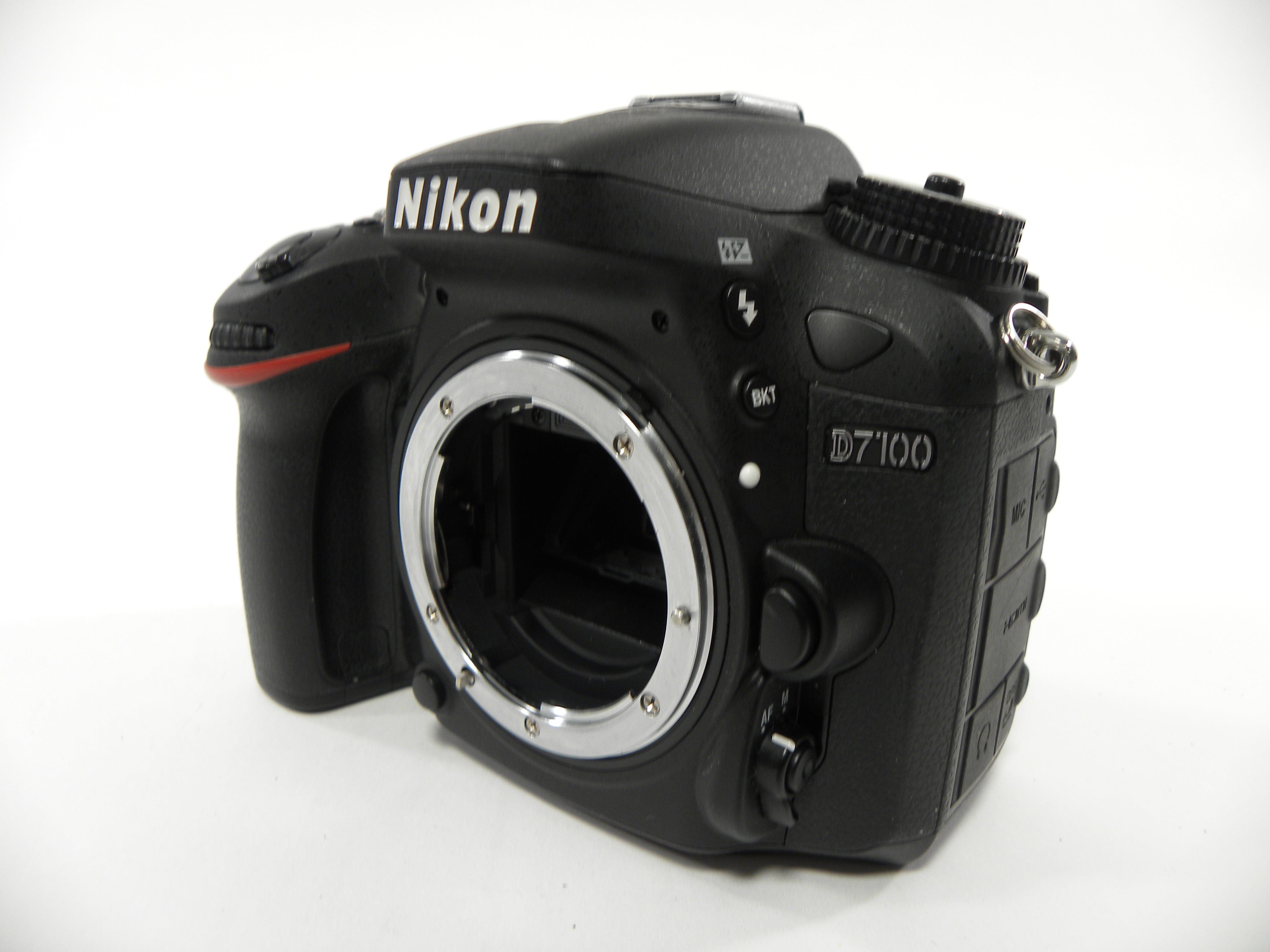 Nikon D7100 24mp Digital SLR Camera Body Only Shutter Ct. 4,170