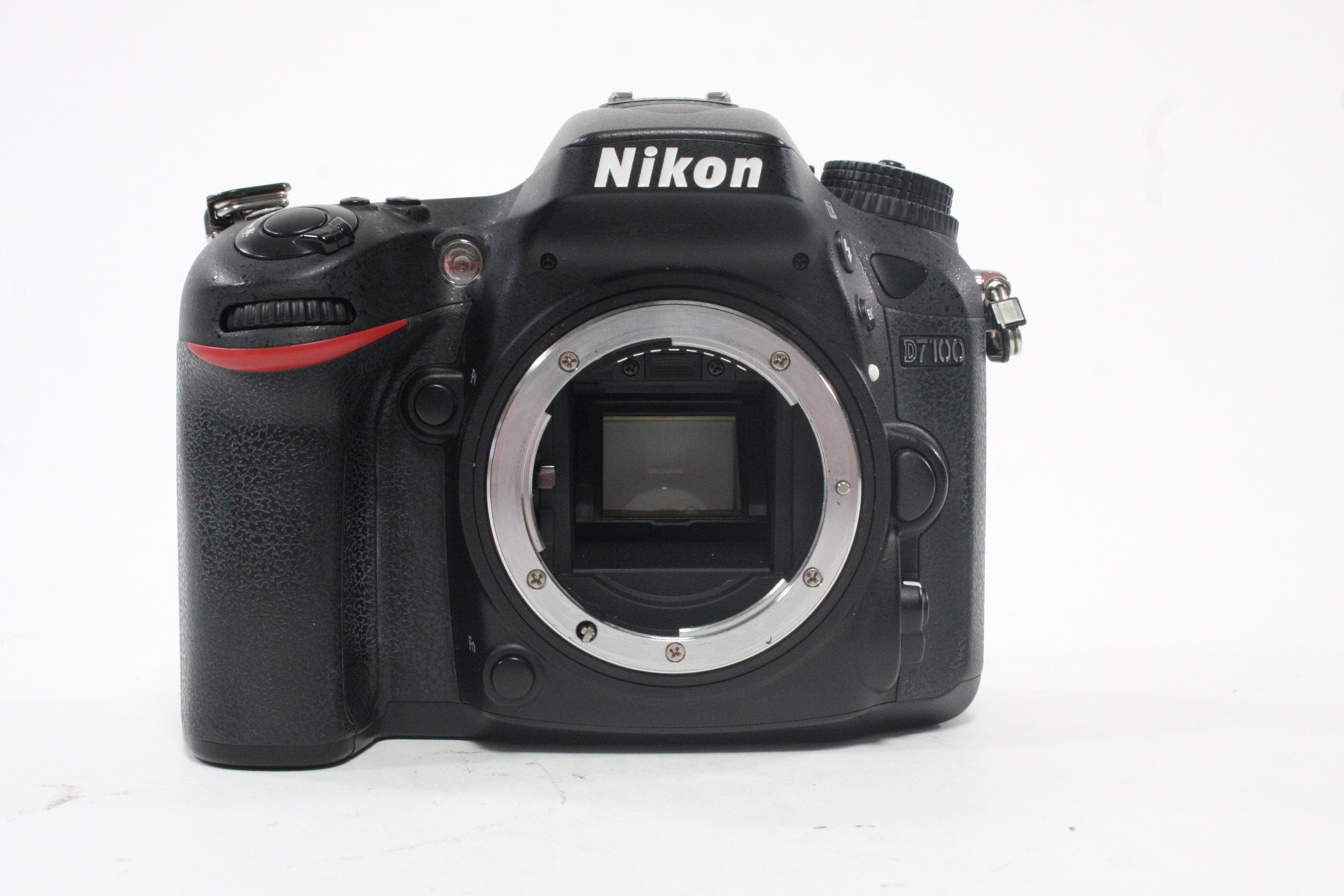 Nikon D7100 DSLR Camera Body with Shutter Count 13,517