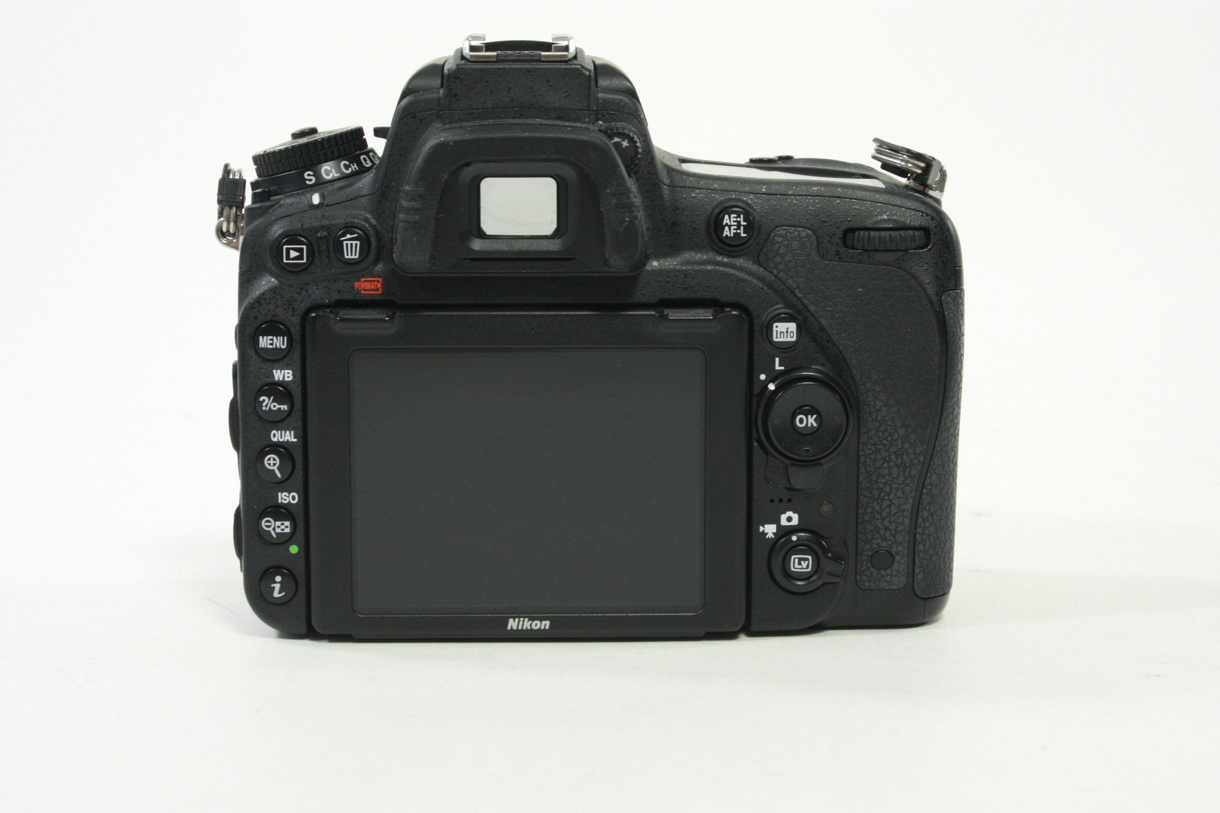 Nikon D750 Digital SLR Camera Body - Shutter Count 15307 - PARTS ONLY
