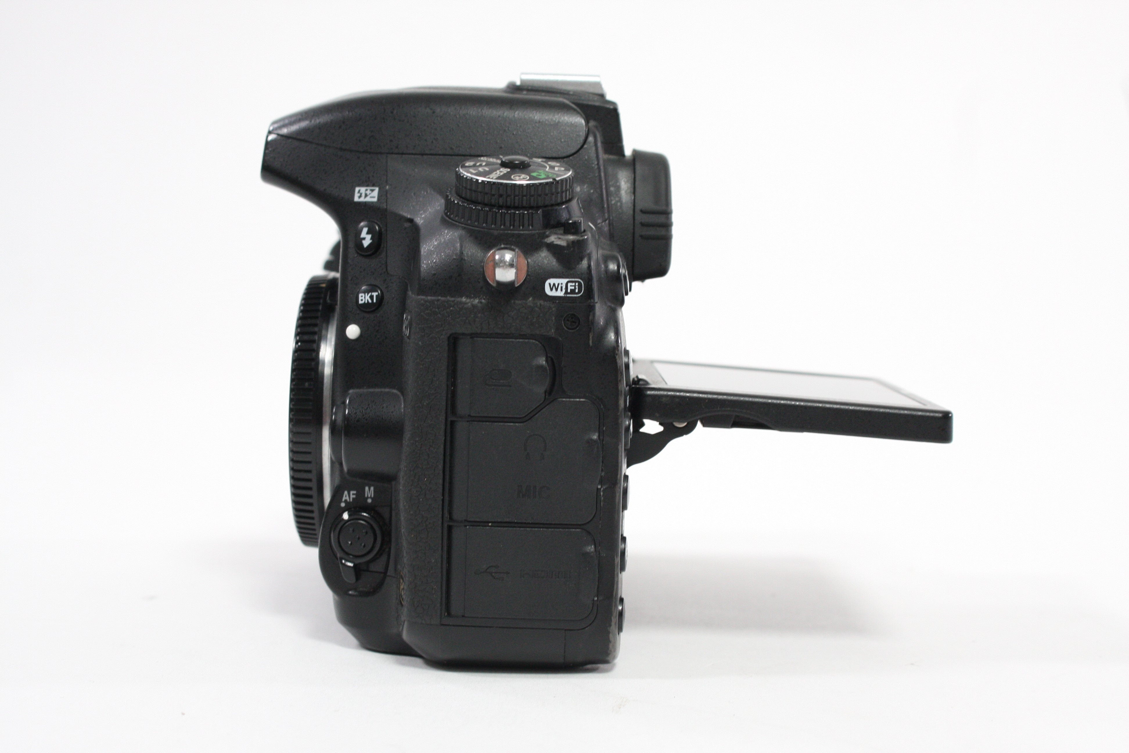 Nikon D750 Digital SLR Camera Body with Shutter Count 124,988