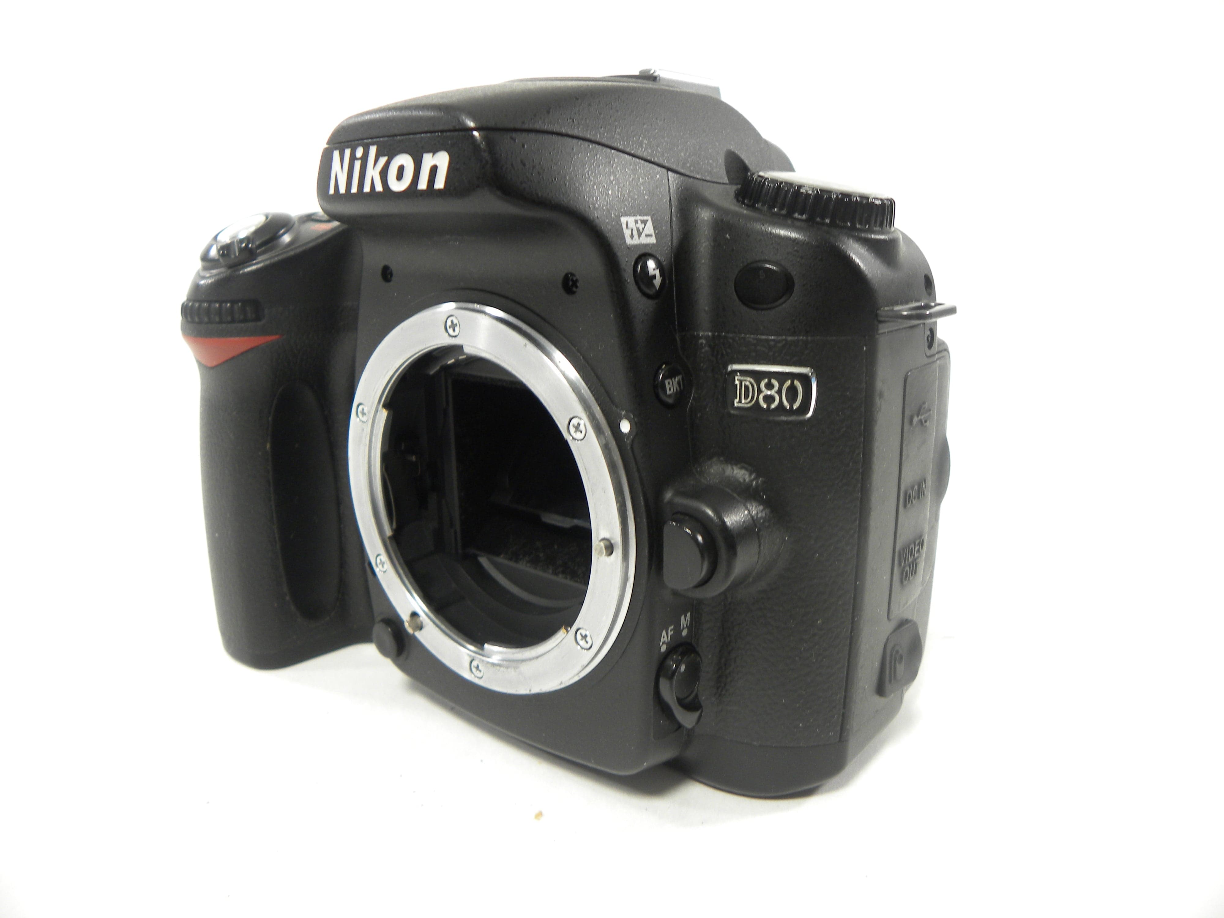 Nikon D80 10.2mp Digital SLR camera Body Only Shutter Ct. 12,683