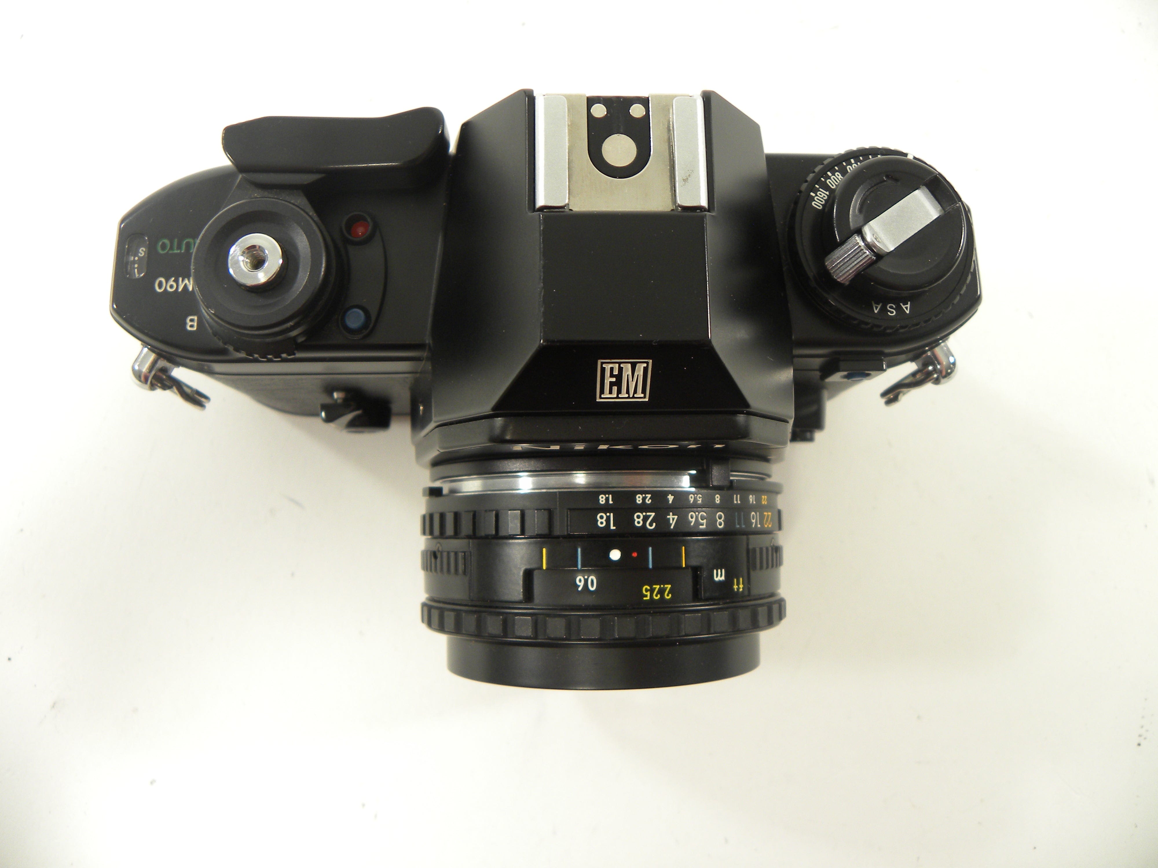 Nikon EM 35mm SLR w/Nikkor Series E 50mm f1.8