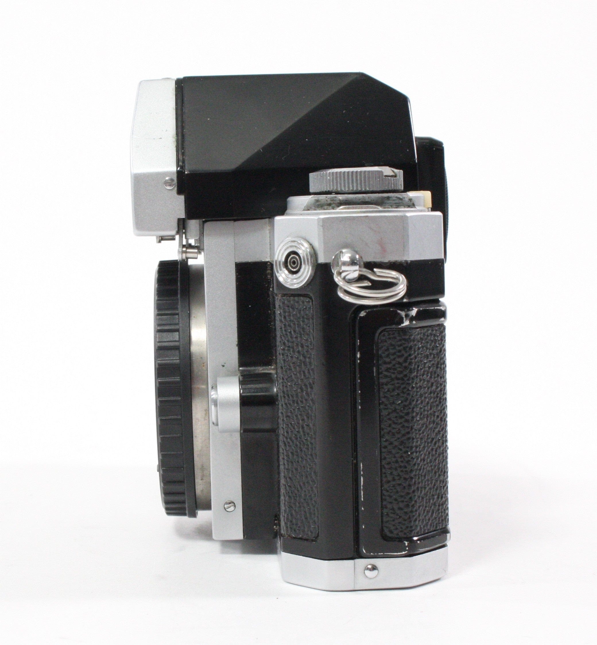 Nikon F 35mm Camera Body with Photomic FTN Finder