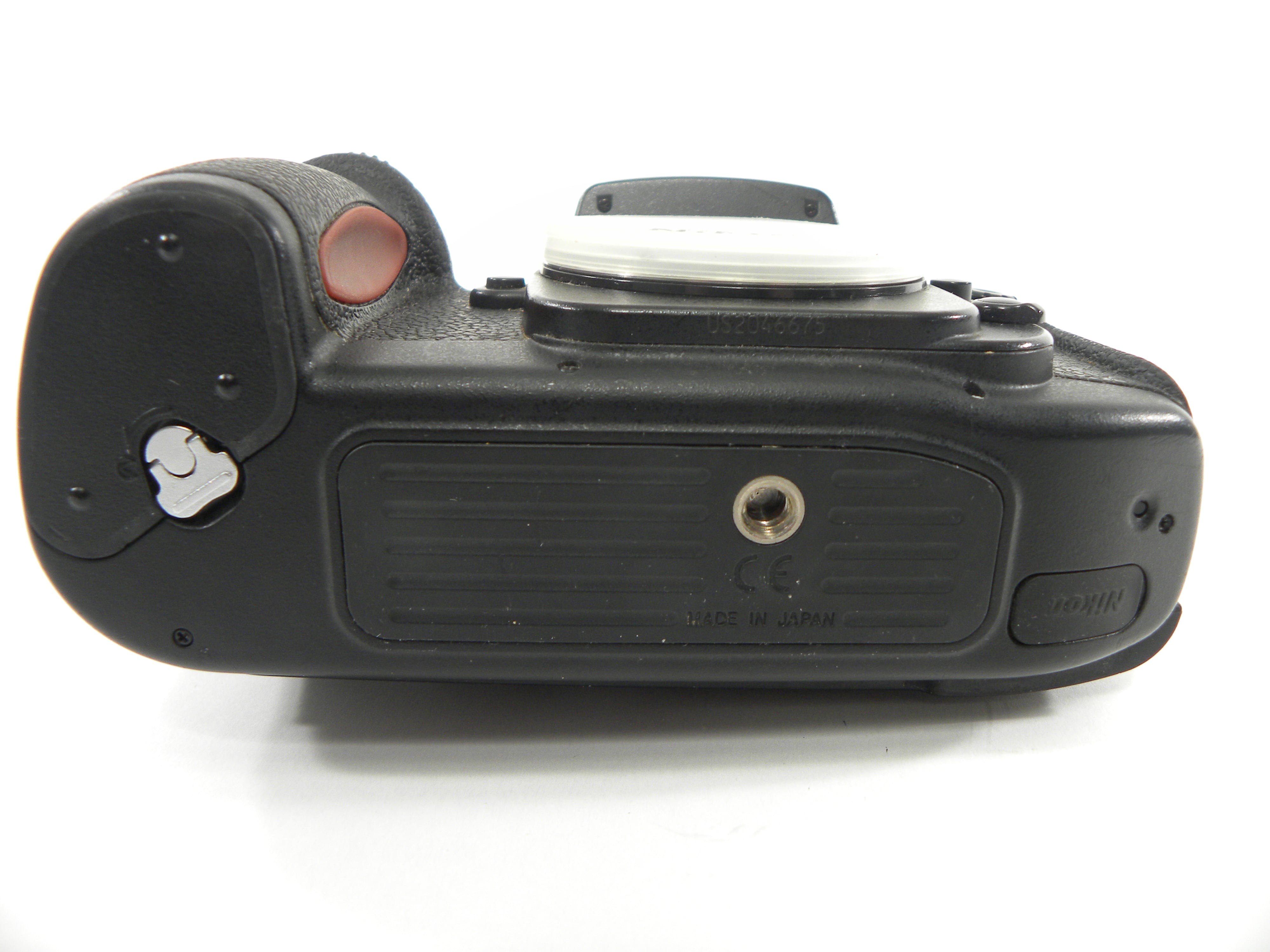 Nikon F100 35mm SLR Camera Body Only (Parts)