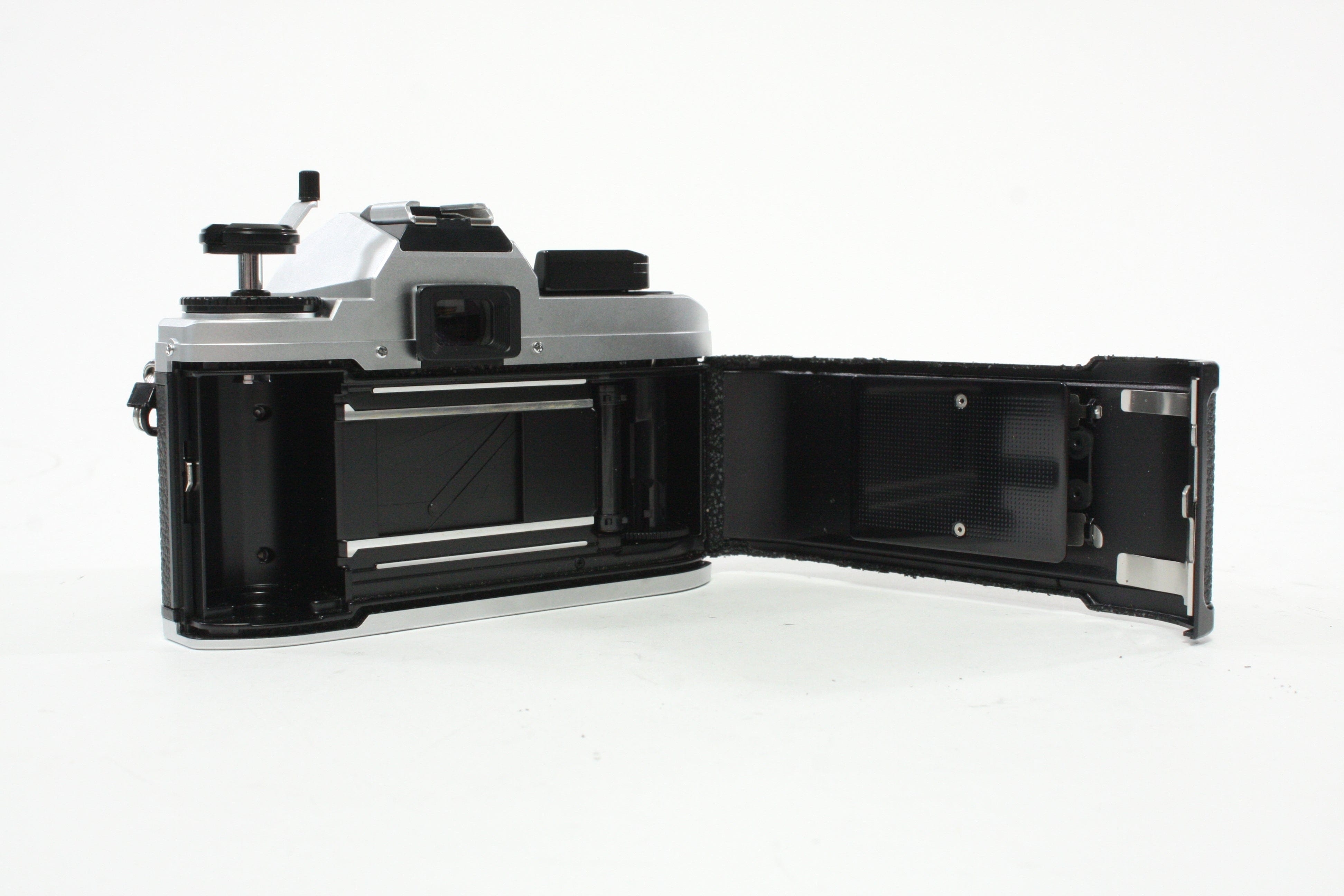 Nikon FG-20 35mm SLR Camera with 50mm f/1.8 E Series F-Mount Lens