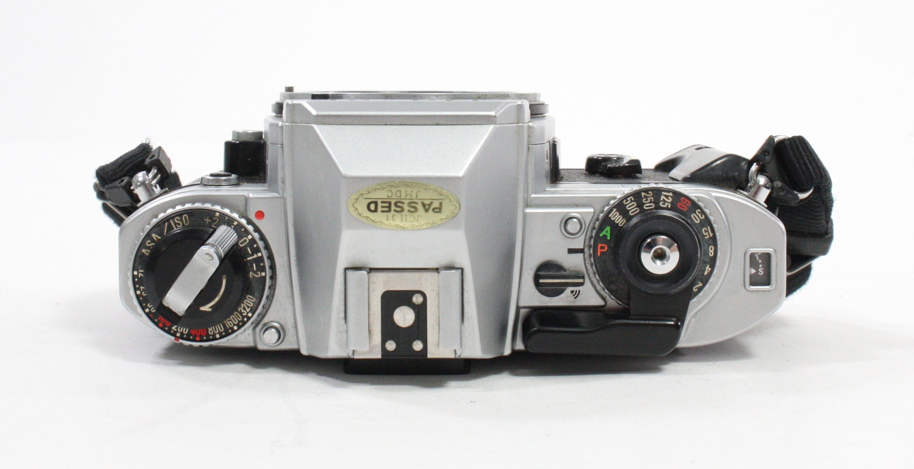 Nikon FG 35mm SLR Camera