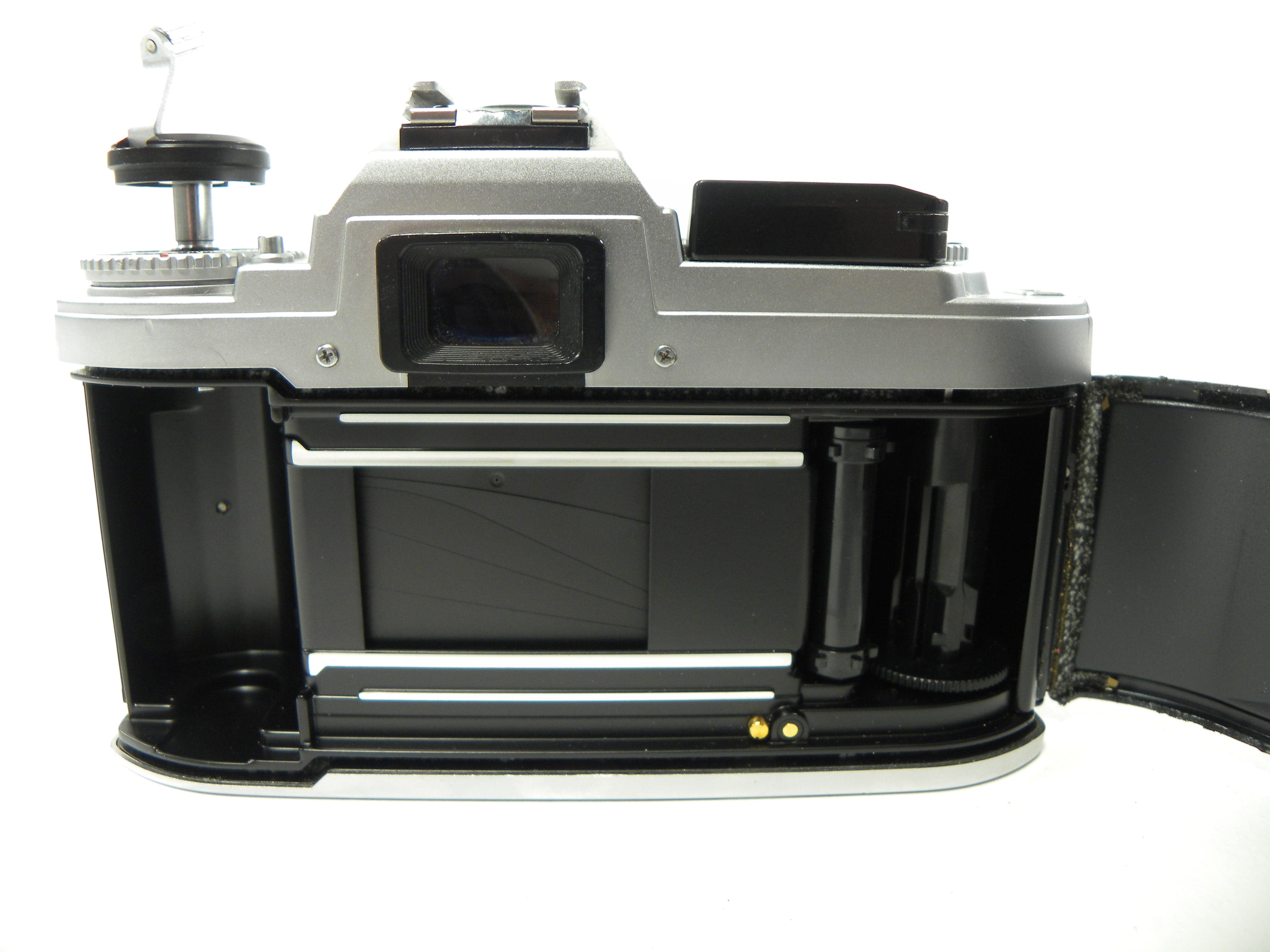 Nikon FG 35mm SLR Camera body only AS IS