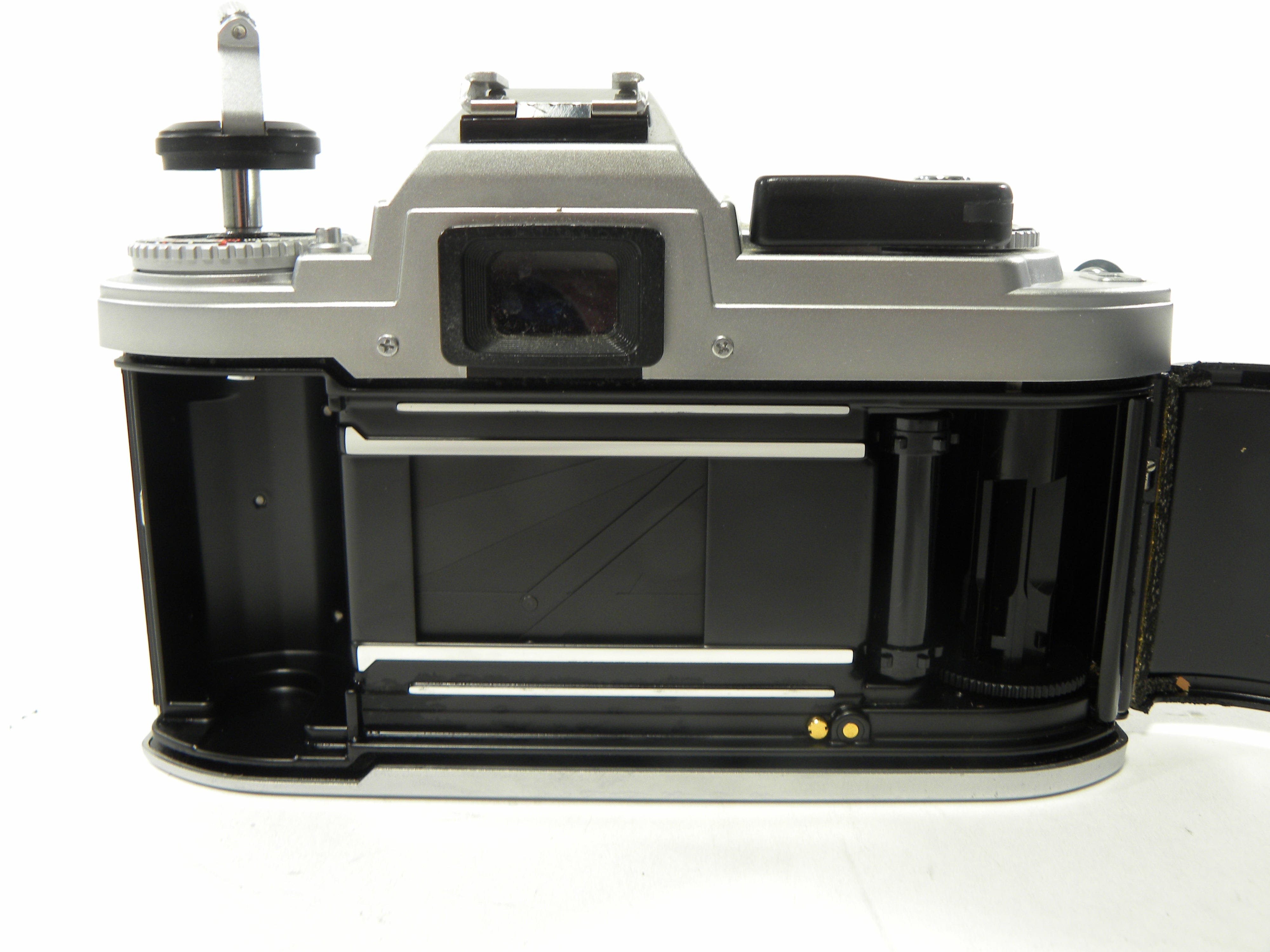 Nikon FG 35mm SLR Camera w/Series E 50mm f1.8