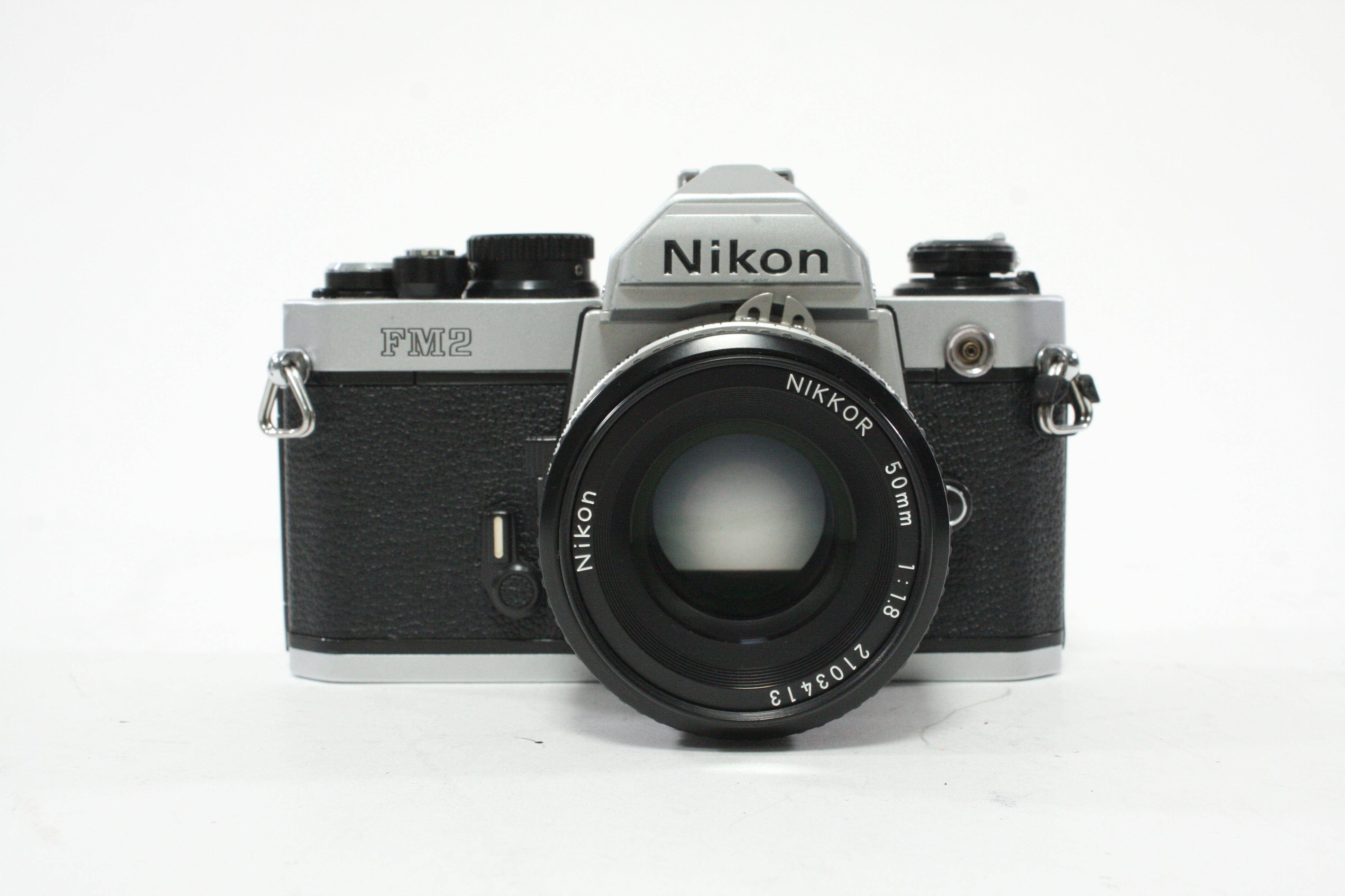 Nikon FM2 35mm SLR Camera with 50mm f/1.8 Nikkor Lens