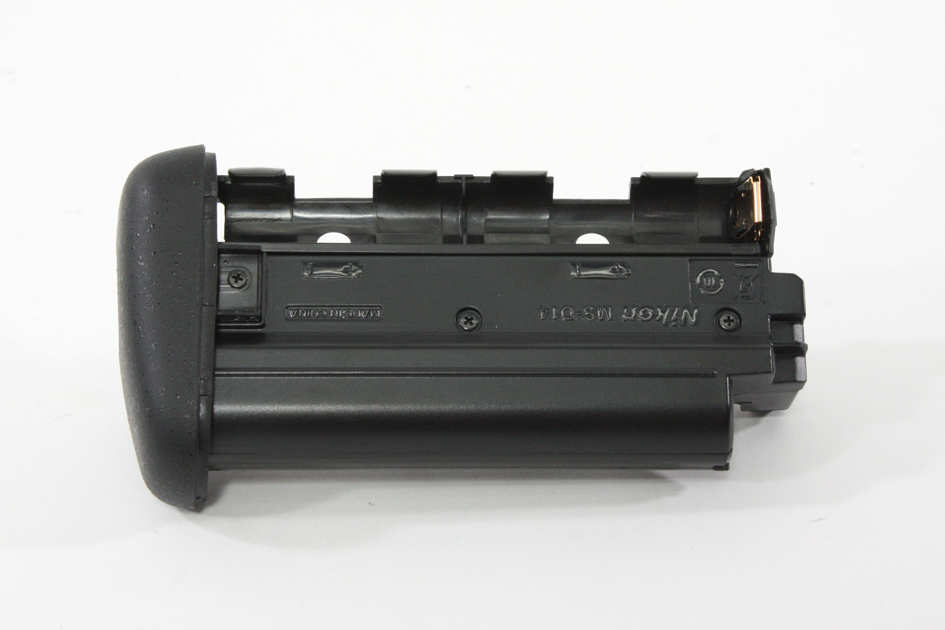 Nikon MB-D16 Multi Power Battery Pack for Nikon D750